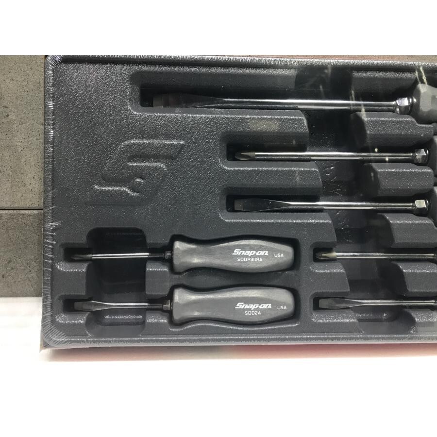 Snap-on Tools SDDX70ADT 7pc DARK TITANIUM Grip Combination Screwdriver New Japan