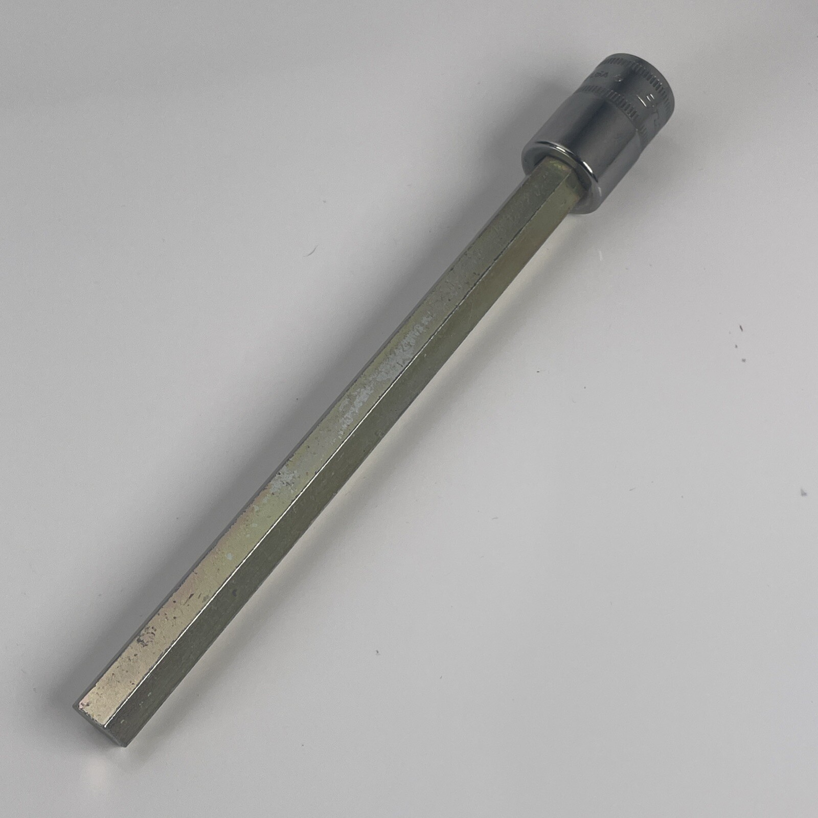 Snap-on Tools 3/8″ Drive 10mm Metric Extra Long Length Hex Socket FAML10E