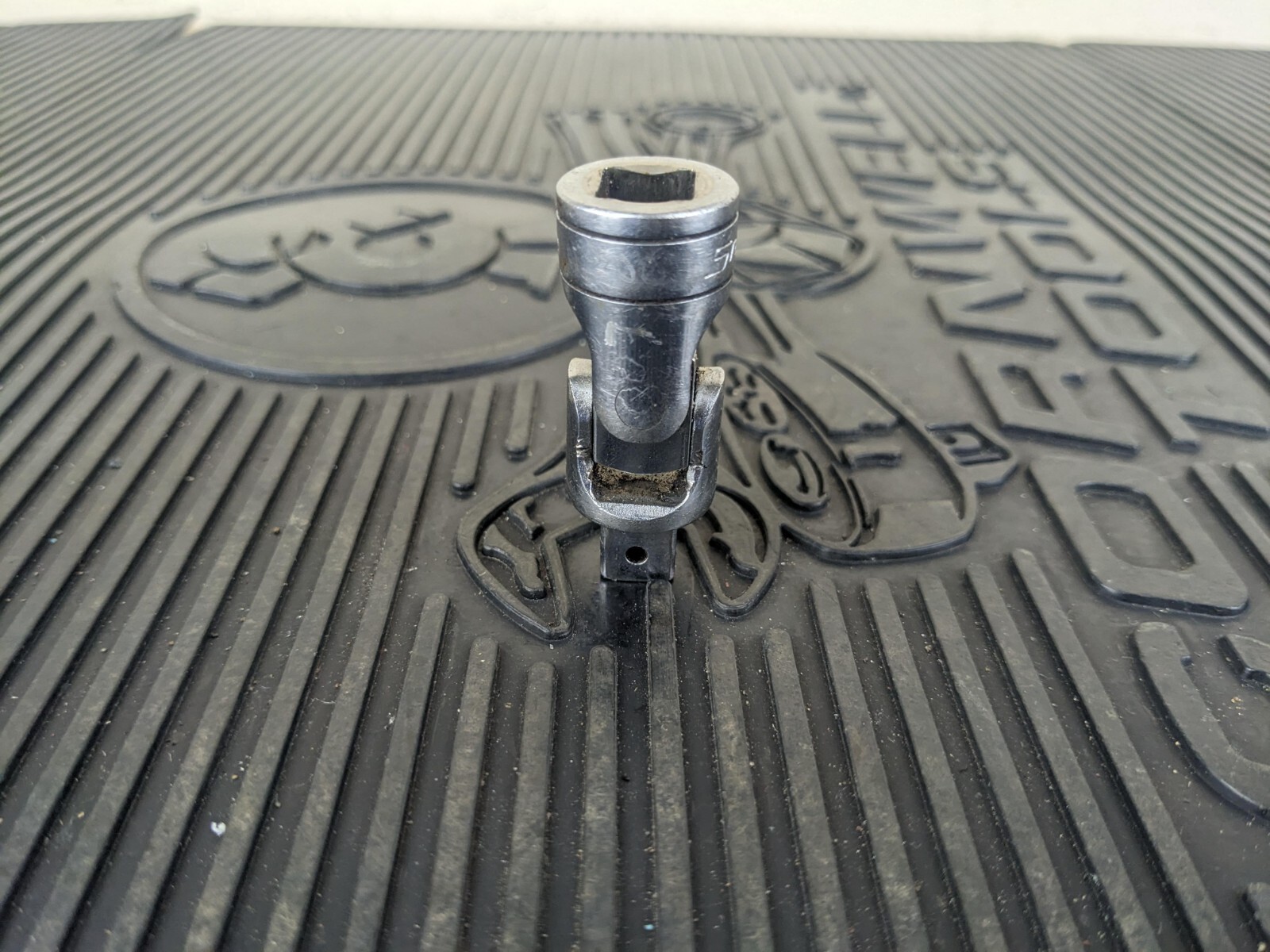 #az443 Snap On FU8A 3/8 Drive Universal Swivel Socket Adapter Joint