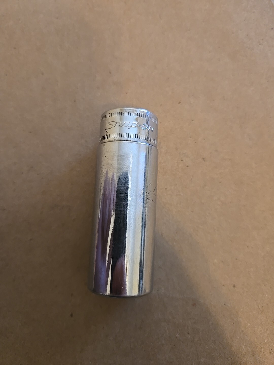 Snap On 3/8″ Drive 18MM 6PT Chrome Deep Socket SFSM18