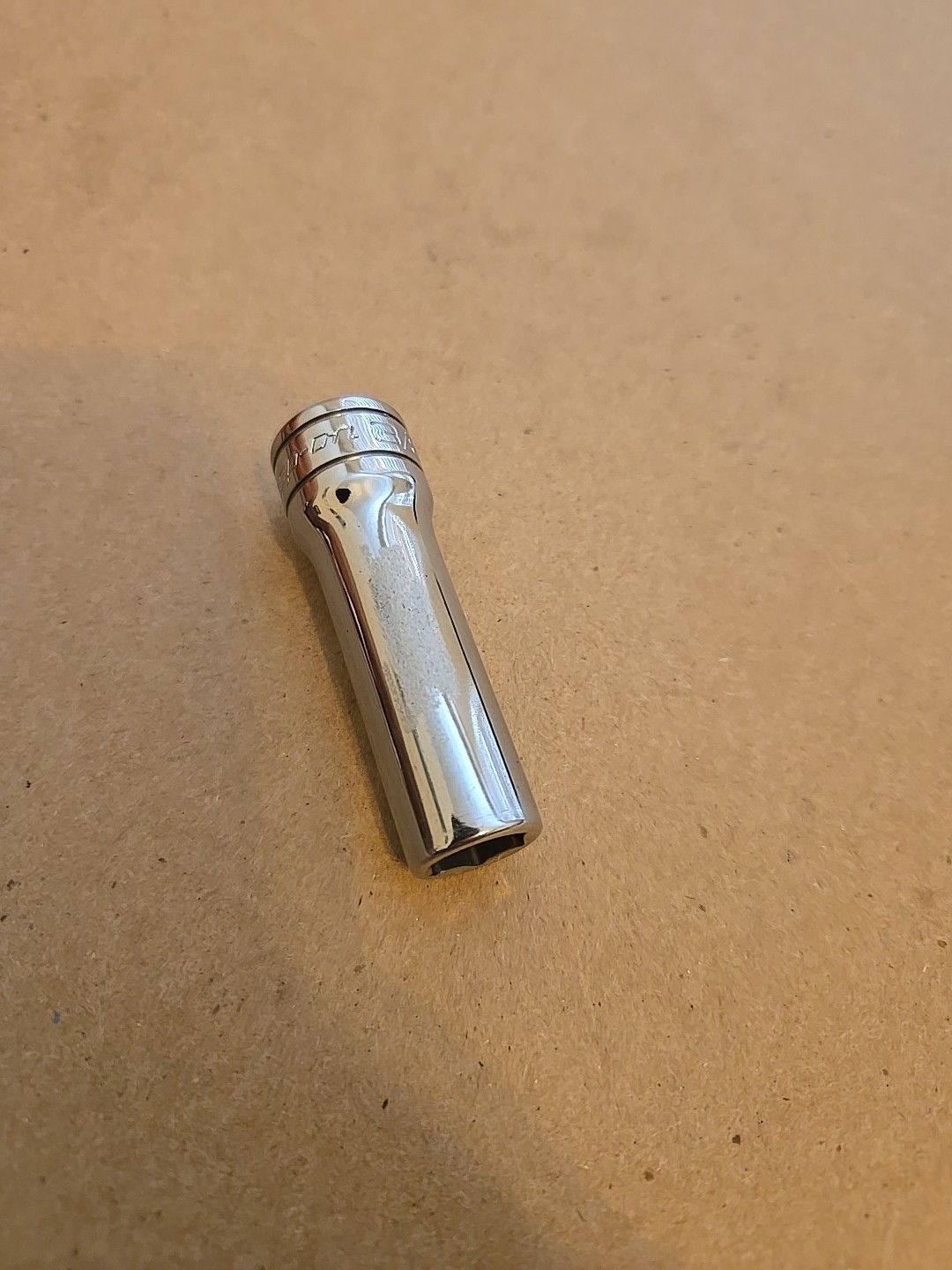 Snap On 3/8″ Drive 3/8″ 6PT SAE Deep Chrome Socket SFS121