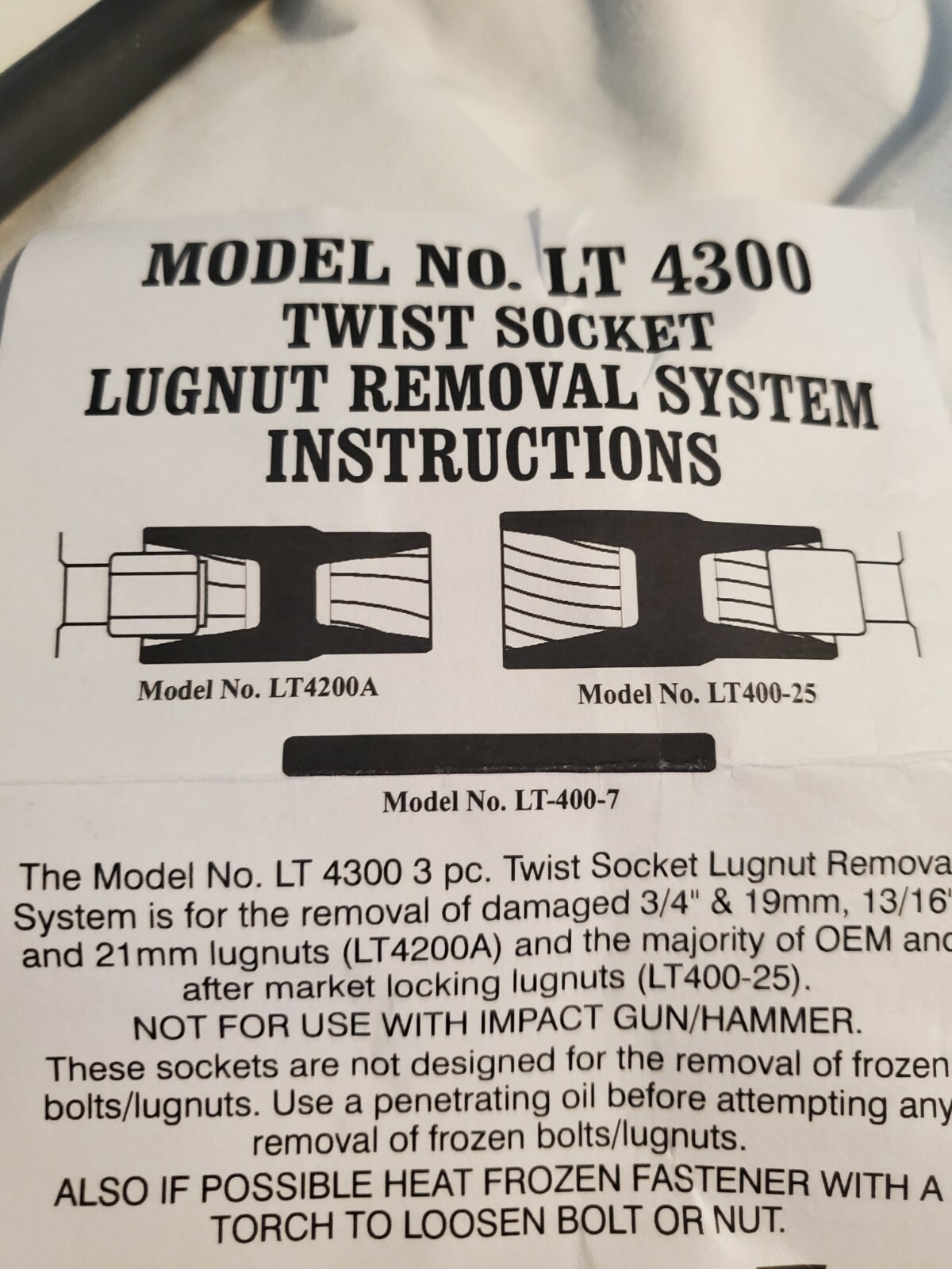 LTI LT-4300, 3 Pc. Twist Socket Lug Nut Removal 1/2″ Dr. 3/4″-19mm, 13/16″ -21mm