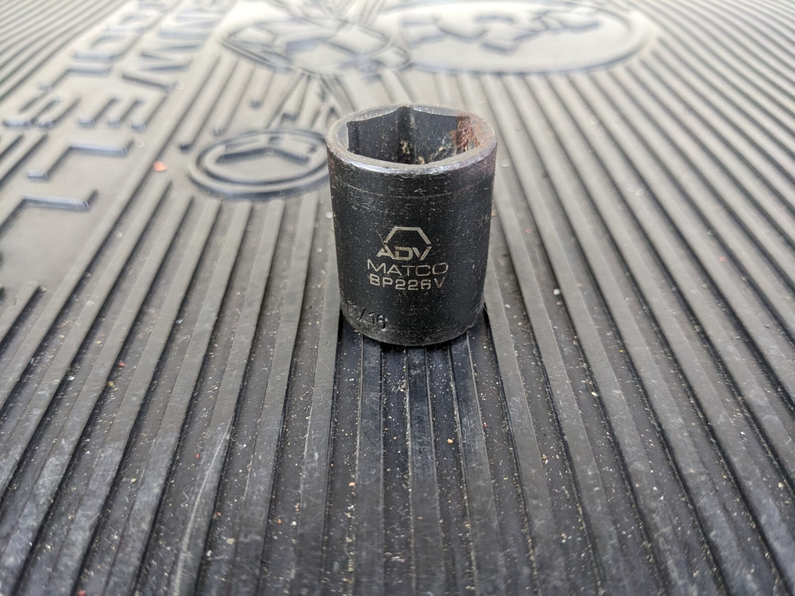 #bb526 MATCO ADV BP226V, 3/8″ Drive, 11/16″ Impact Socket, Shallow, 6 Point