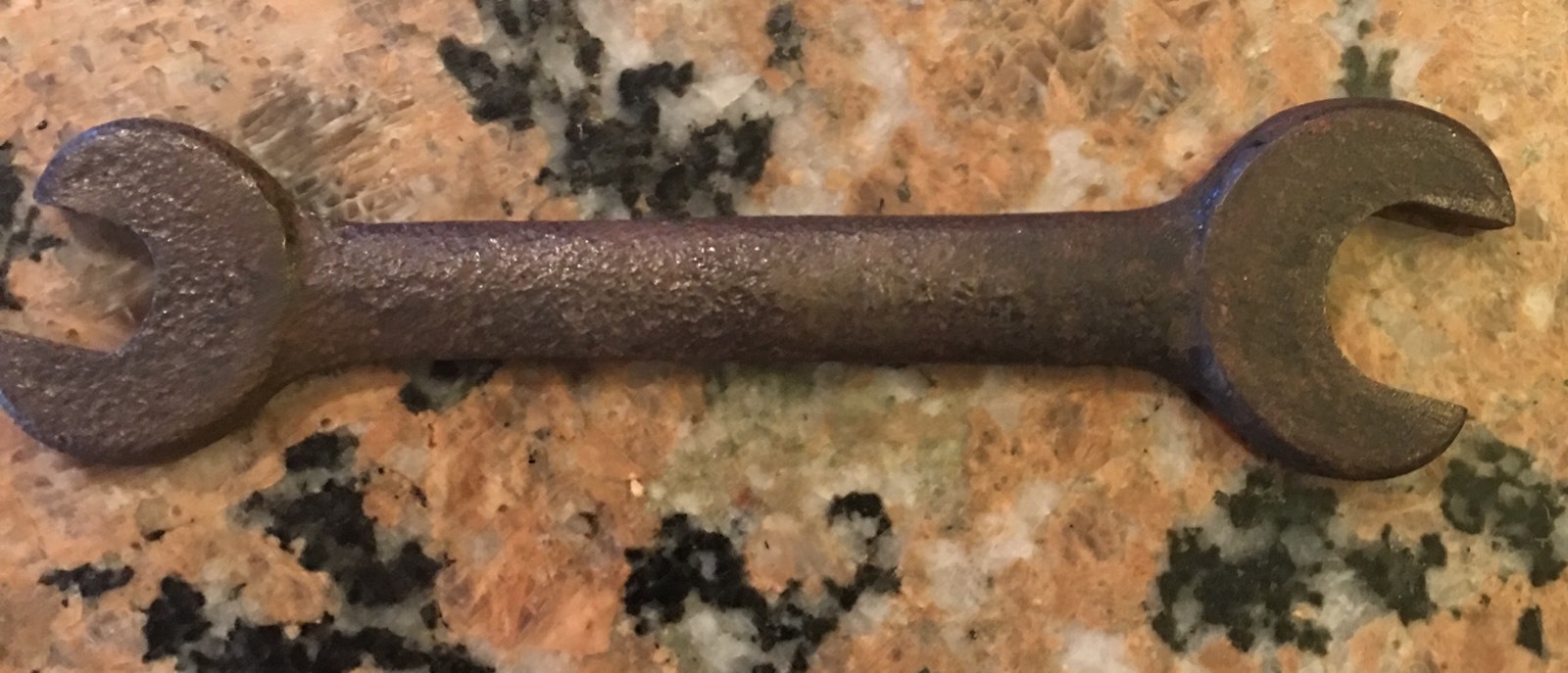 Vintage Nash Wrench 8″ Long 7/8″ And 5/8″