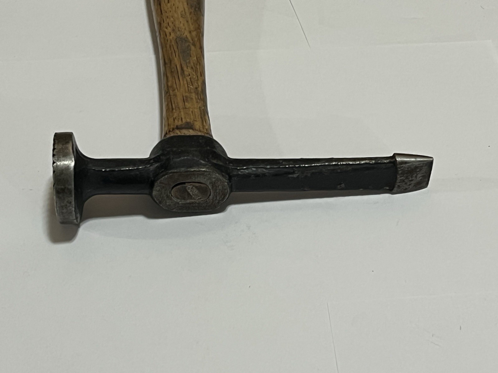 Cornwell SH55370 Shrinking Cross Chisel Auto Body Repair Hammer Wood Handle