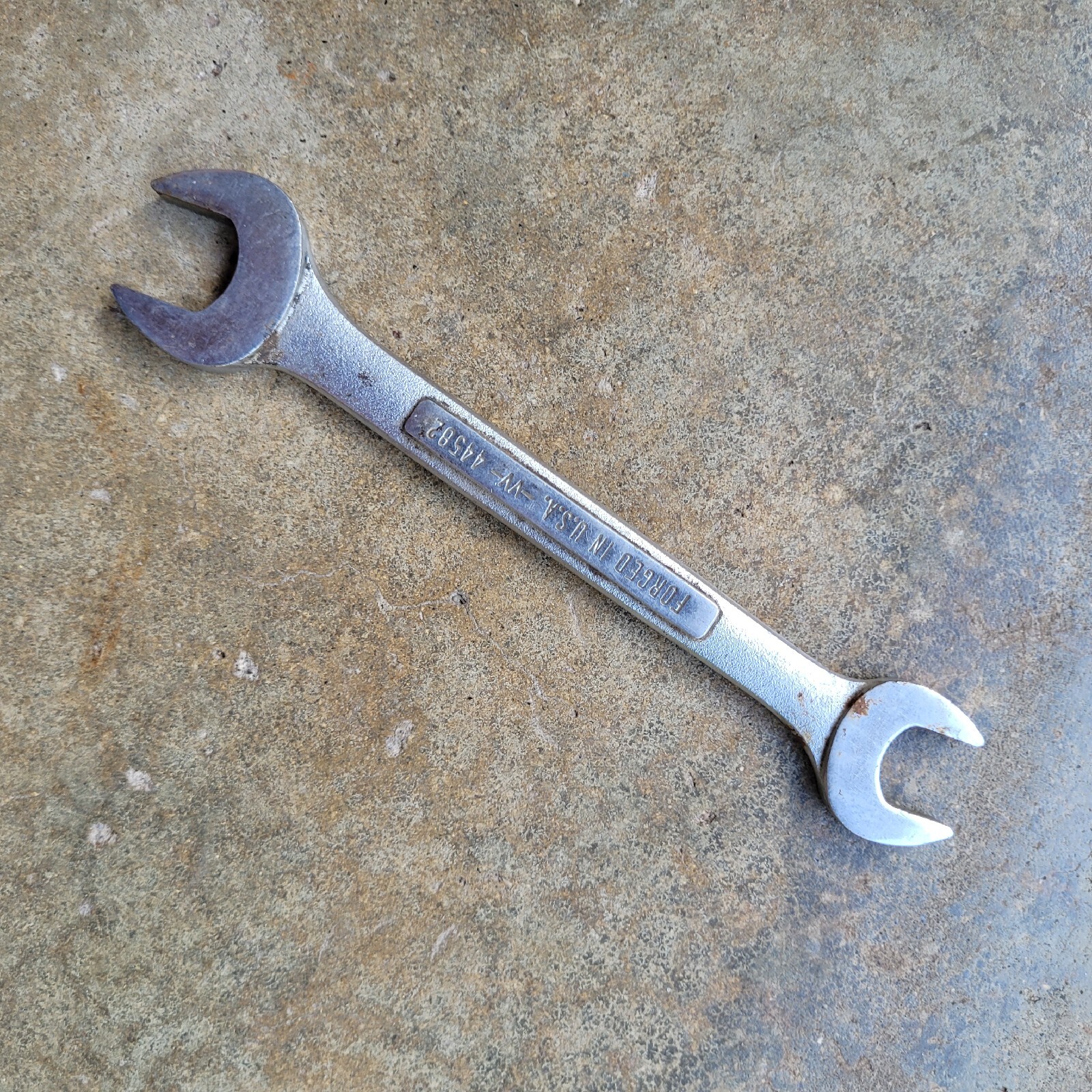 Vintage Craftsman 44582 Double Open End Wrench 5/8 X 3/4 V Series USA