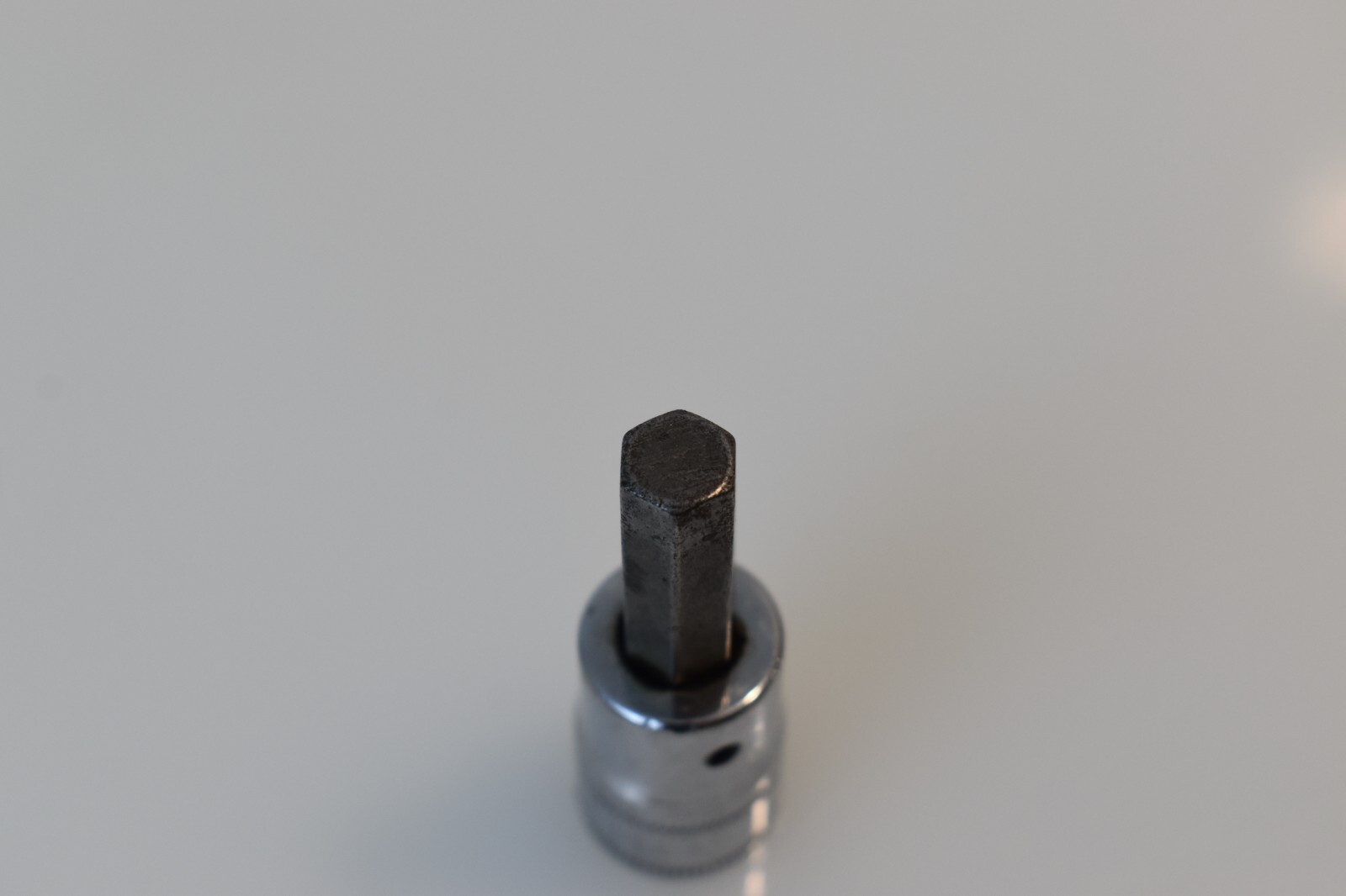 Snap on Tools FAM8A 8mm Metric Hex Bit Socket Driver 3/8″ Drive USA
