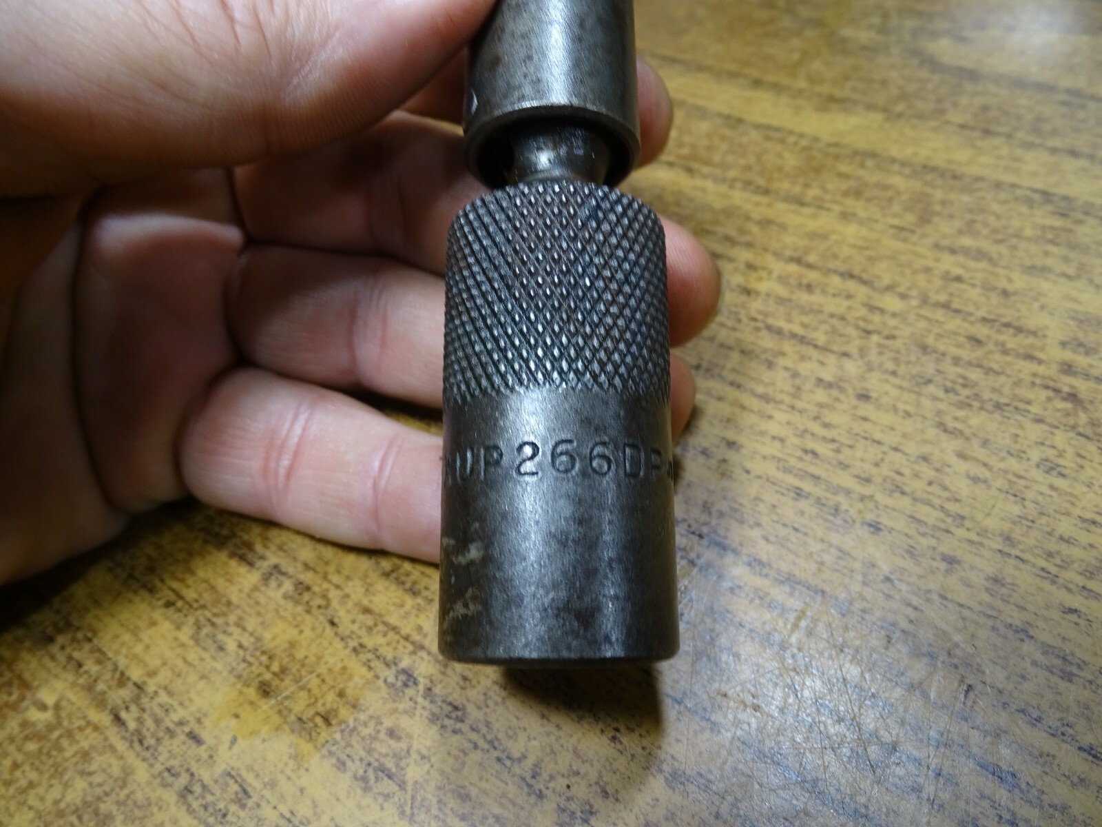 MAC Tools USA 3/8″ Drive 13/16″ Impact Swivel Spark Plug Socket XUP266DP