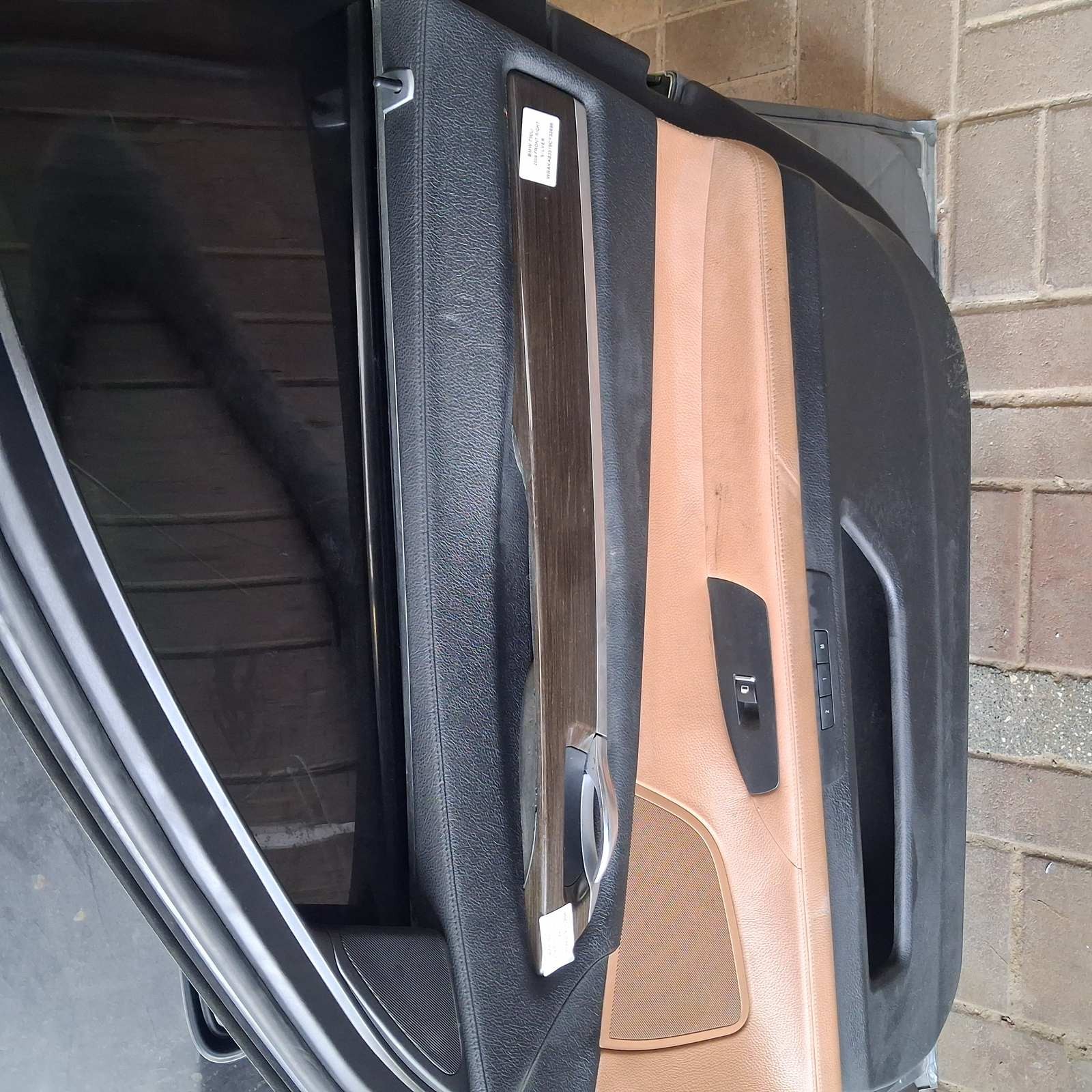 2010 BMW 750i xDrive Door Shell 41525A2A391