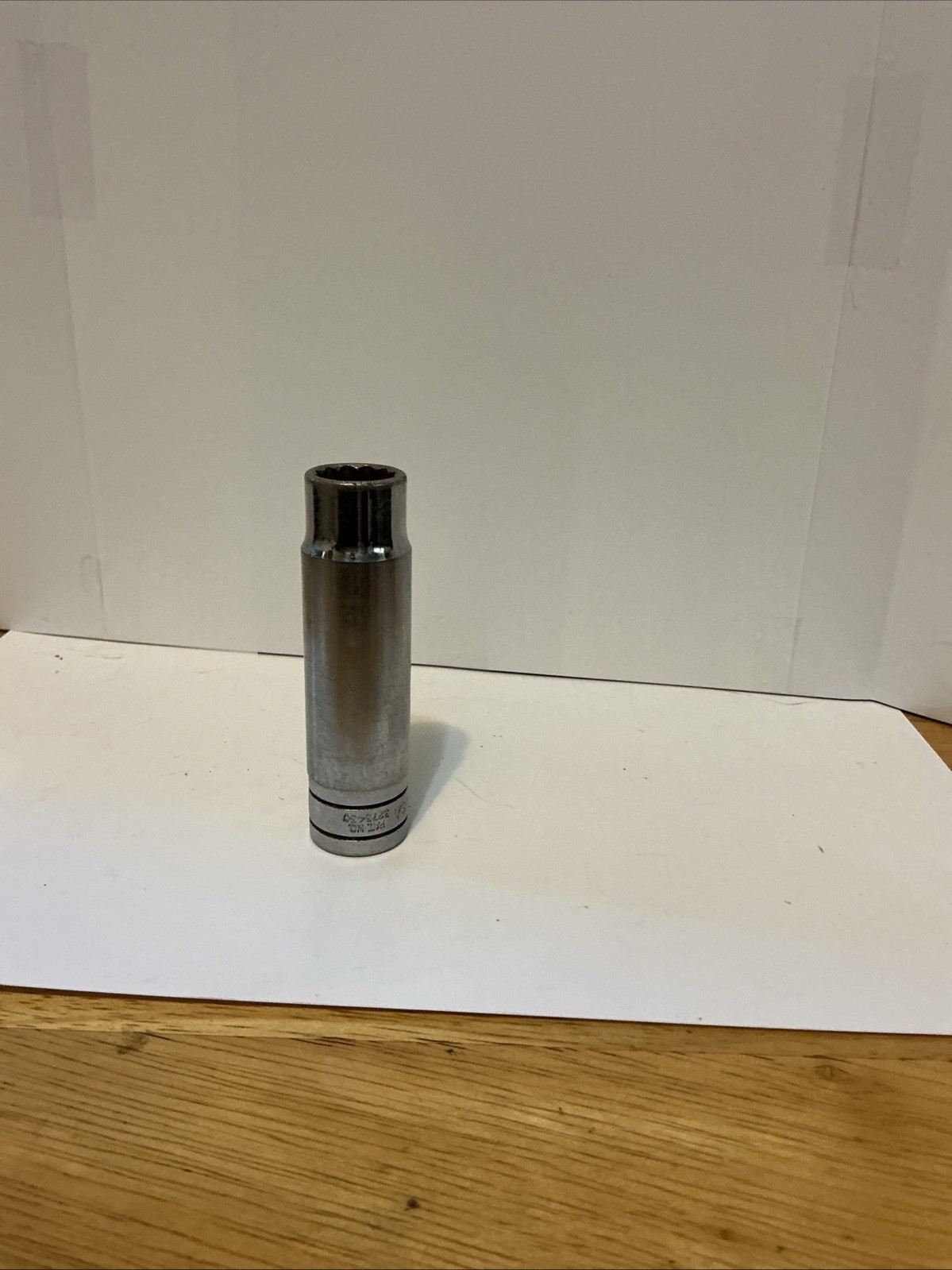 Snap On 1/2 Dr Deep well 12 Pt Socket 9/16 Model S181