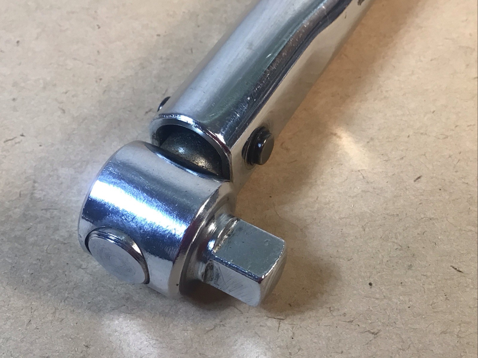 Snap On Tools Q 2750 Torque Wrench 3/8″ Drive / 100-750 Inch Pounds