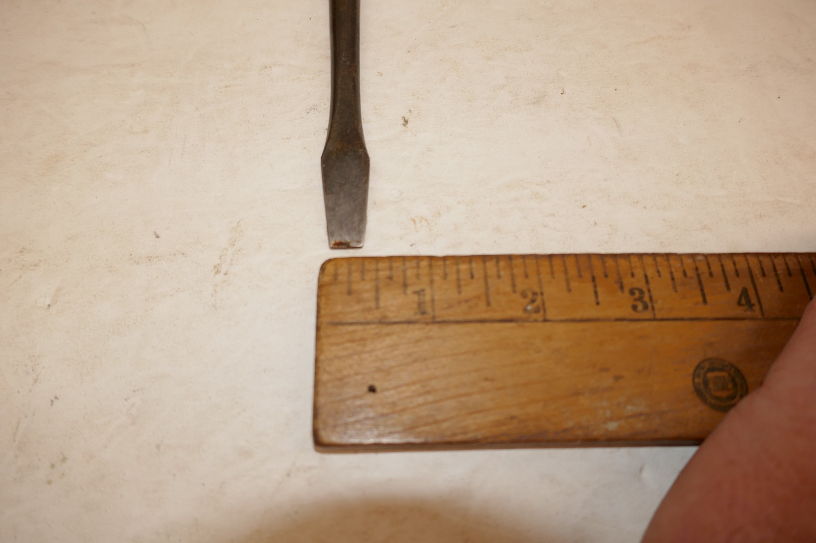 Vintage Perfect Screwdriver Flat Slotted Wood Handle 8″