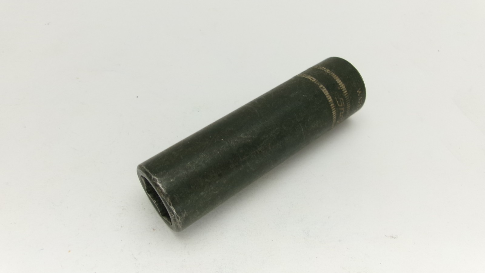 Snap-on tools 1/2″ drive 15mm metric 6 point Deep Impact Socket SIMM150A Nice!