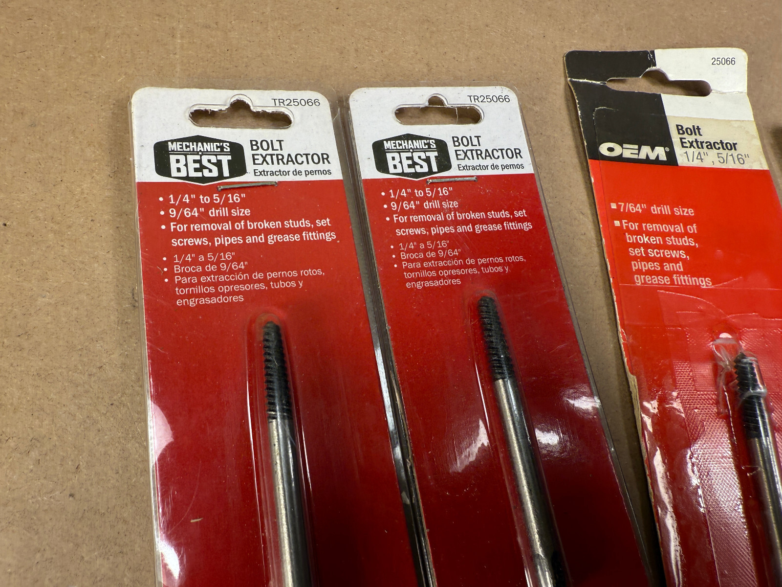 Lot of 4 OEM Bolt Extractors, 1/4″ to 5/16″ & 9/16″ to 3/4 TR25066 TR25169