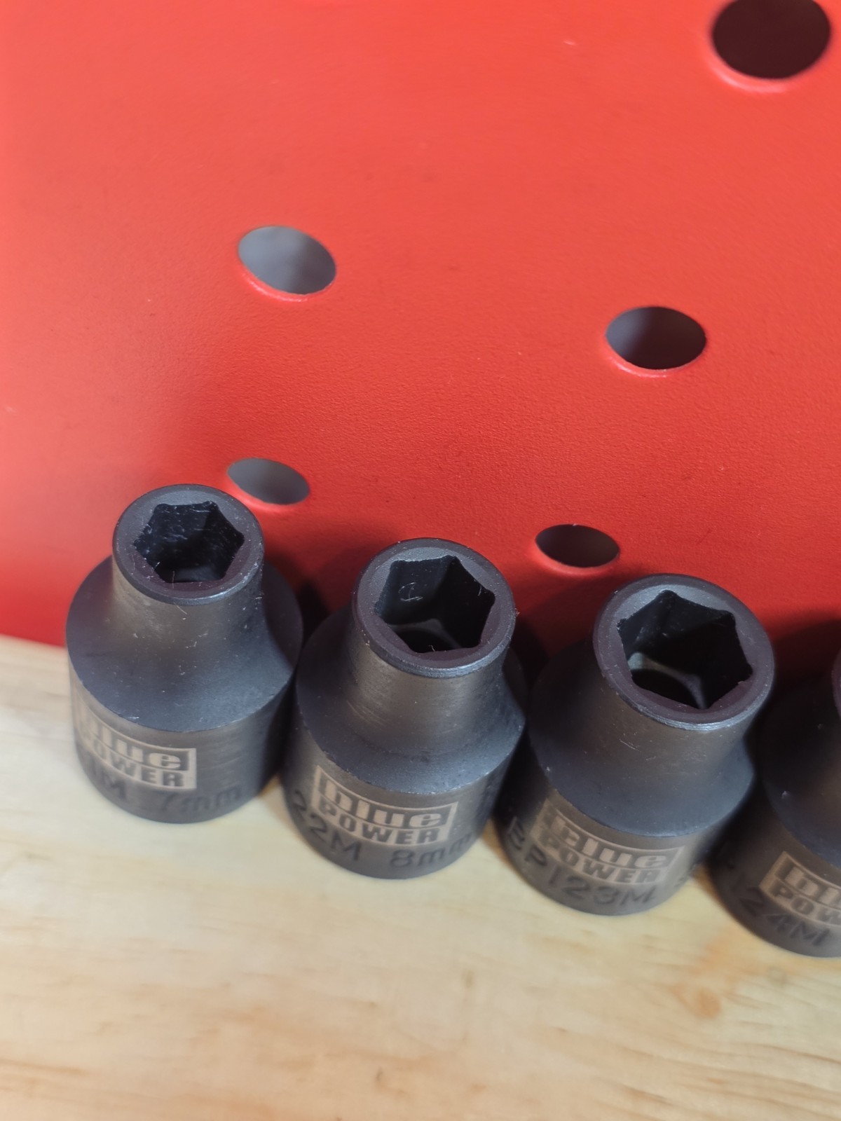 Cornwell Tools 7-19mm 13-Piece 3/8″ Drive 6-Point Metric Shallow Impact Set NICE