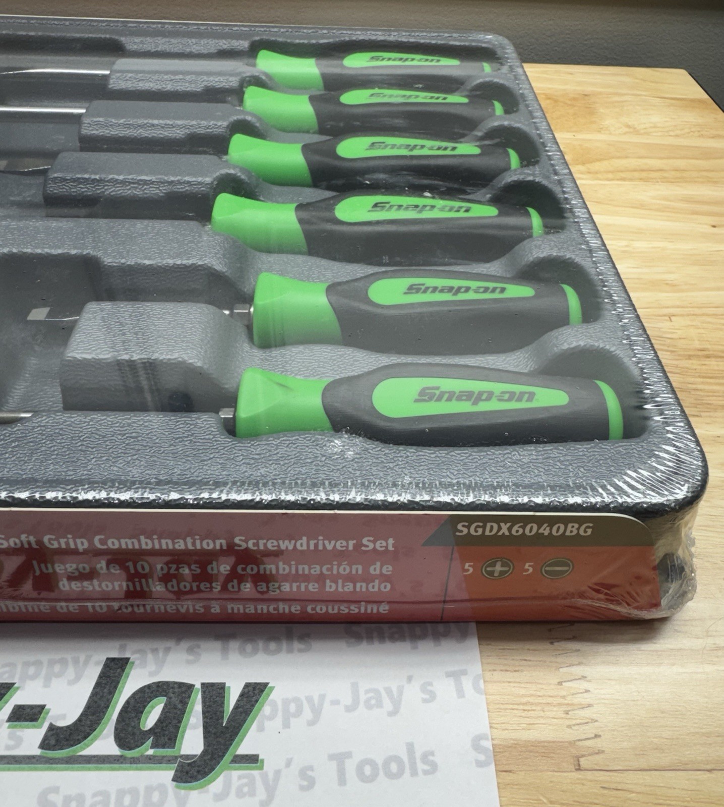 Snap-on Tools USA NEW 10pc GREEN Phillips & Flat Head Screwdriver Set SGDX6040BG