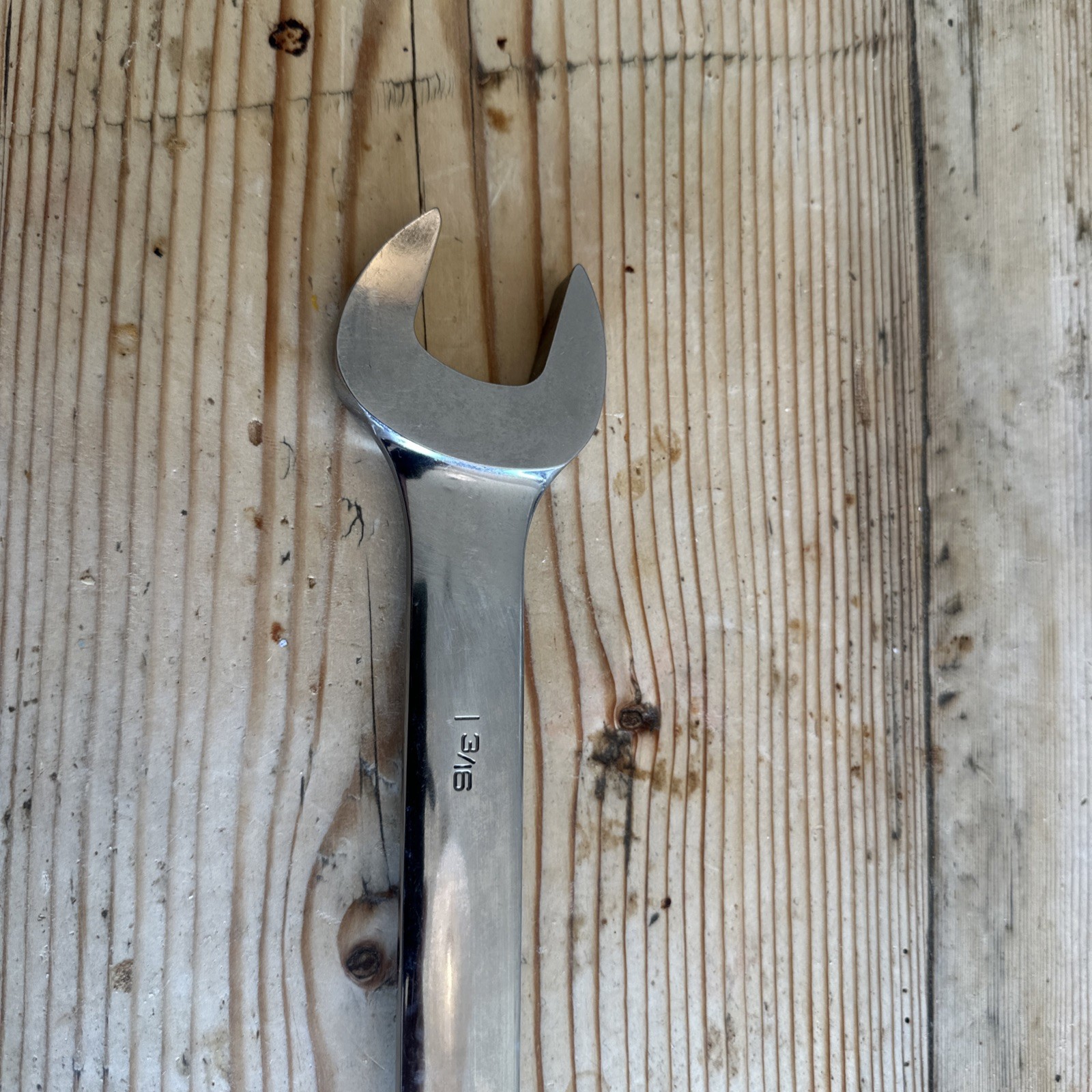 Snap On 1-3/16 combination spanner oex38b