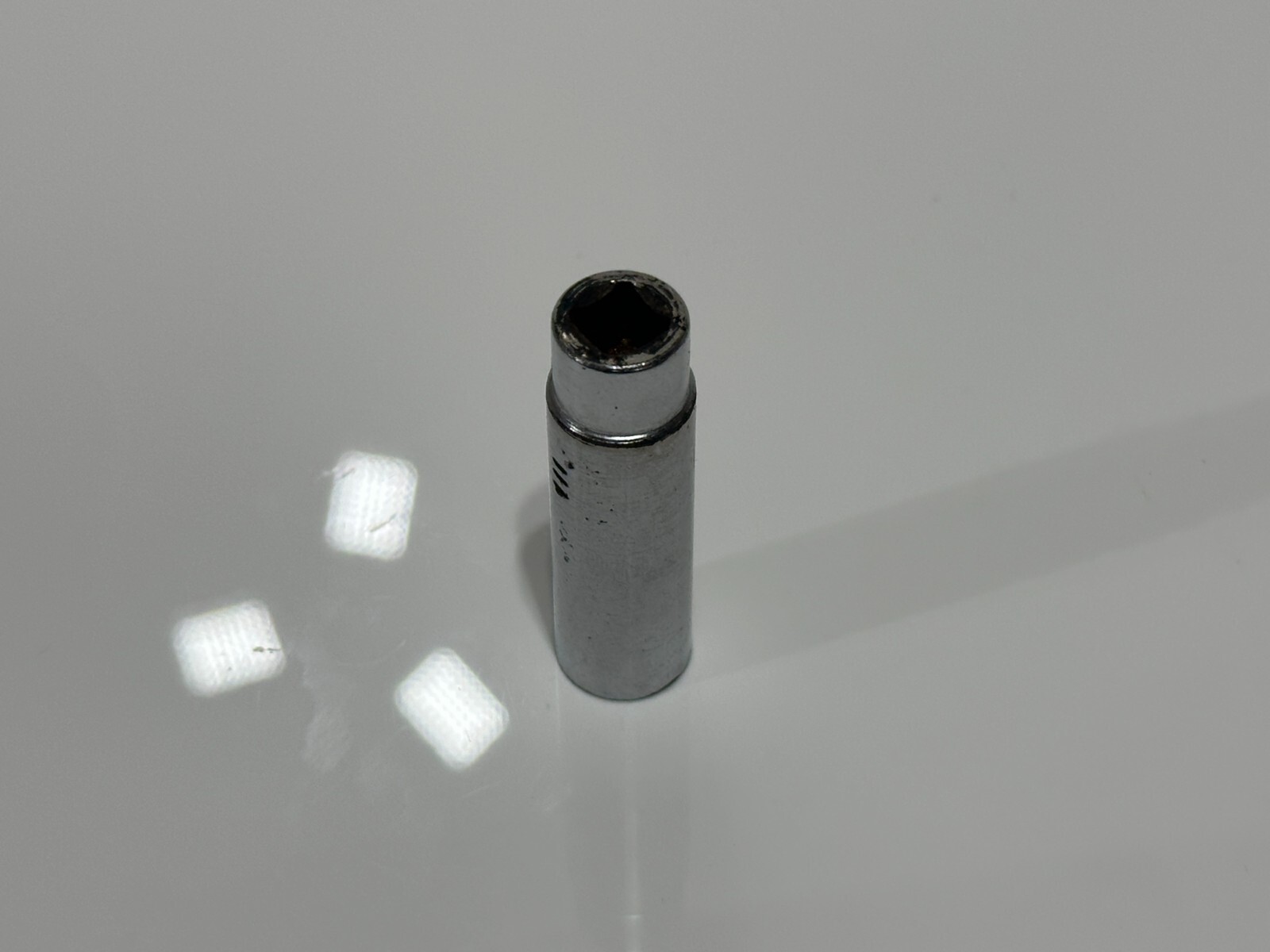 Snap-On Tools USA S9550 1/4″ Drive Prolonged GM Dash Nuts Specialty Socket, 3/8″