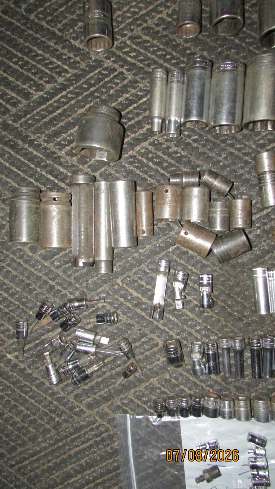 Snap On Tools large random tool lot 121 pcs