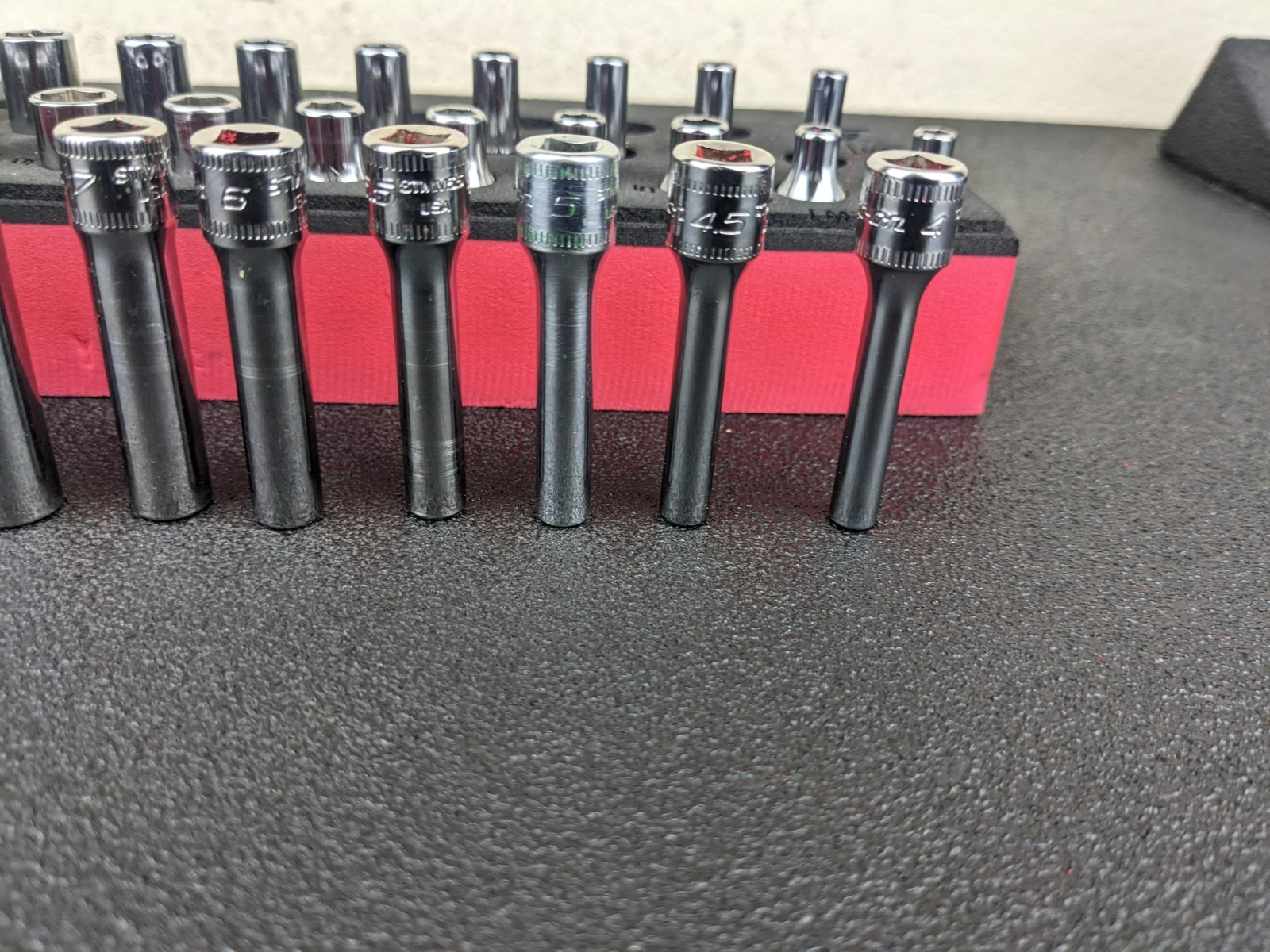 #bo705 Snap-On Tools 142STMMSYFR1 42pc 1/4″ Drive 6-Point Metric Foam Socket Set