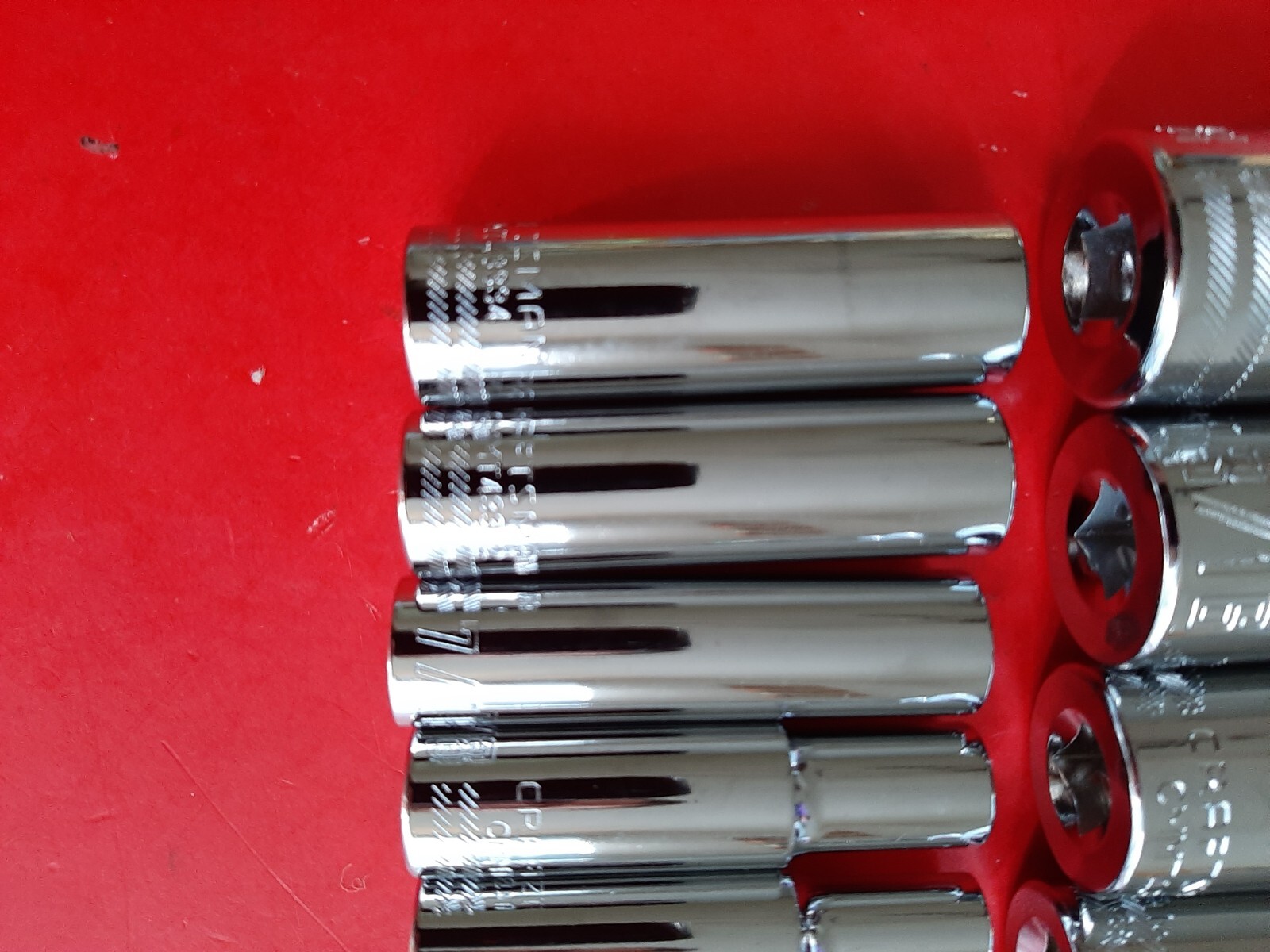 NEW Craftsman Tools 11 Piece 3/8″ Drive SAE 6 Point Deep Socket Set 1/4″ to 7/8″