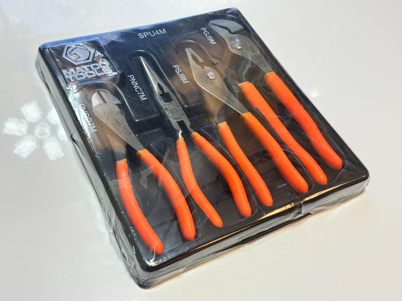 NEW Matco Tools SPU4M 4pc Universal ORANGE GRIP Pliers Set w/ Tray, Sealed NOS