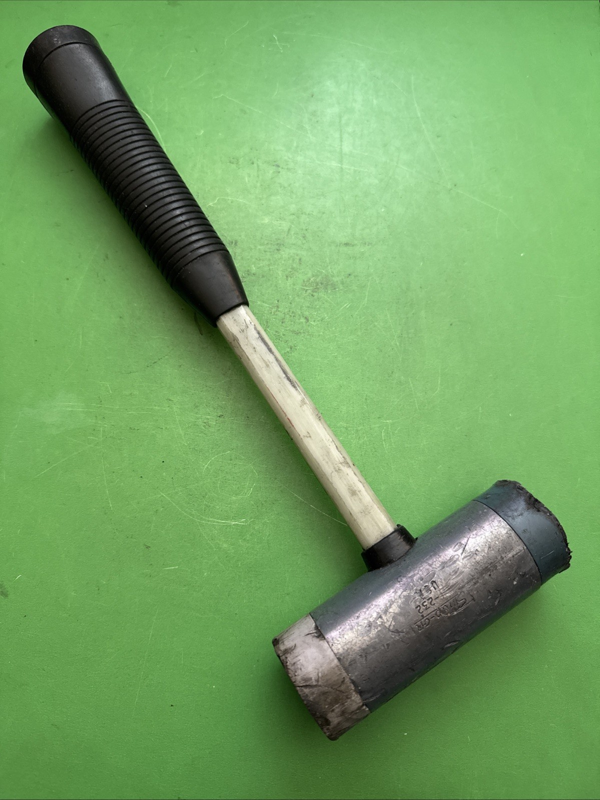Snap-On Professional Tools USA 32 Ounce Soft-Face Combination Hammer MPN BH-232