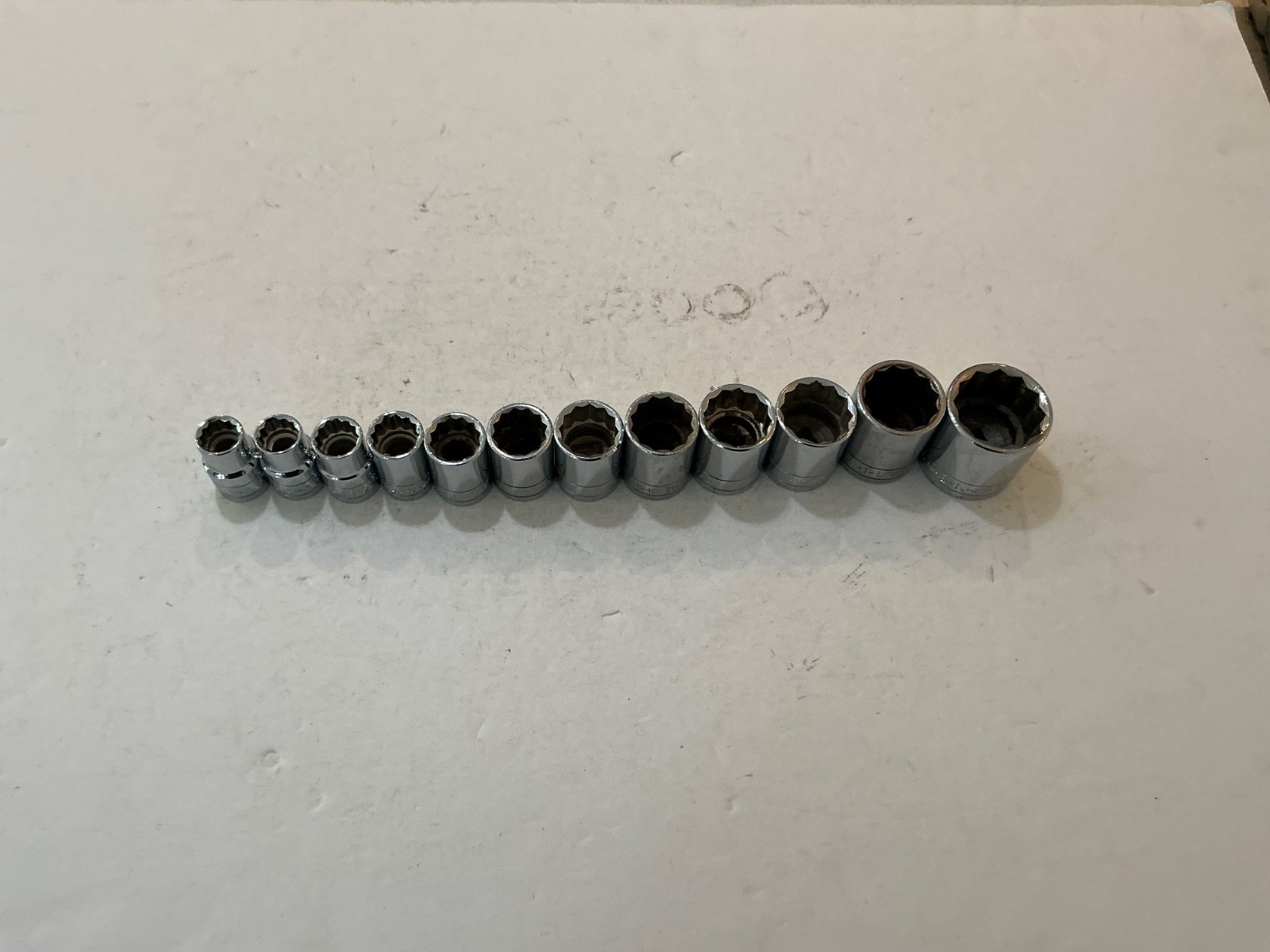 S-K tools 11 pc 1/2″ drive shallow SAE socket set 12 pt 1/2″-1 1/4″ USA made