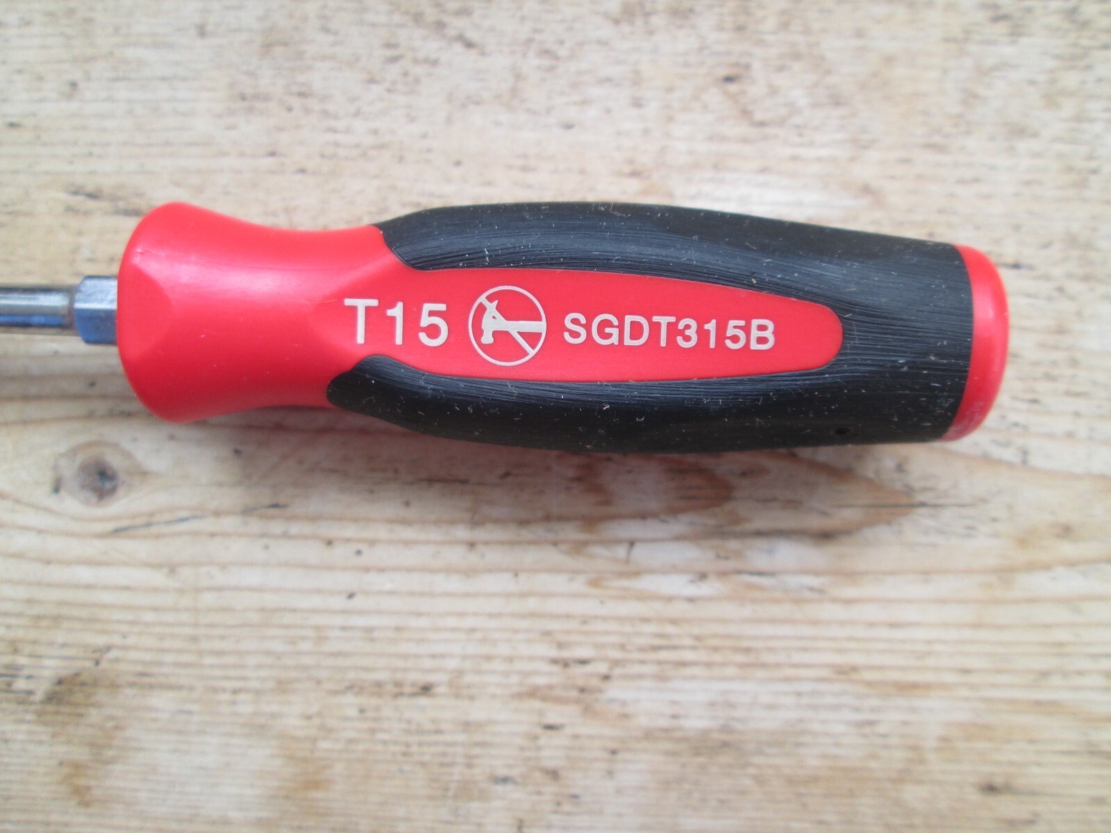 snap on red mini tip torx T15 screwdriver classic red sgdt315b soft grip handle