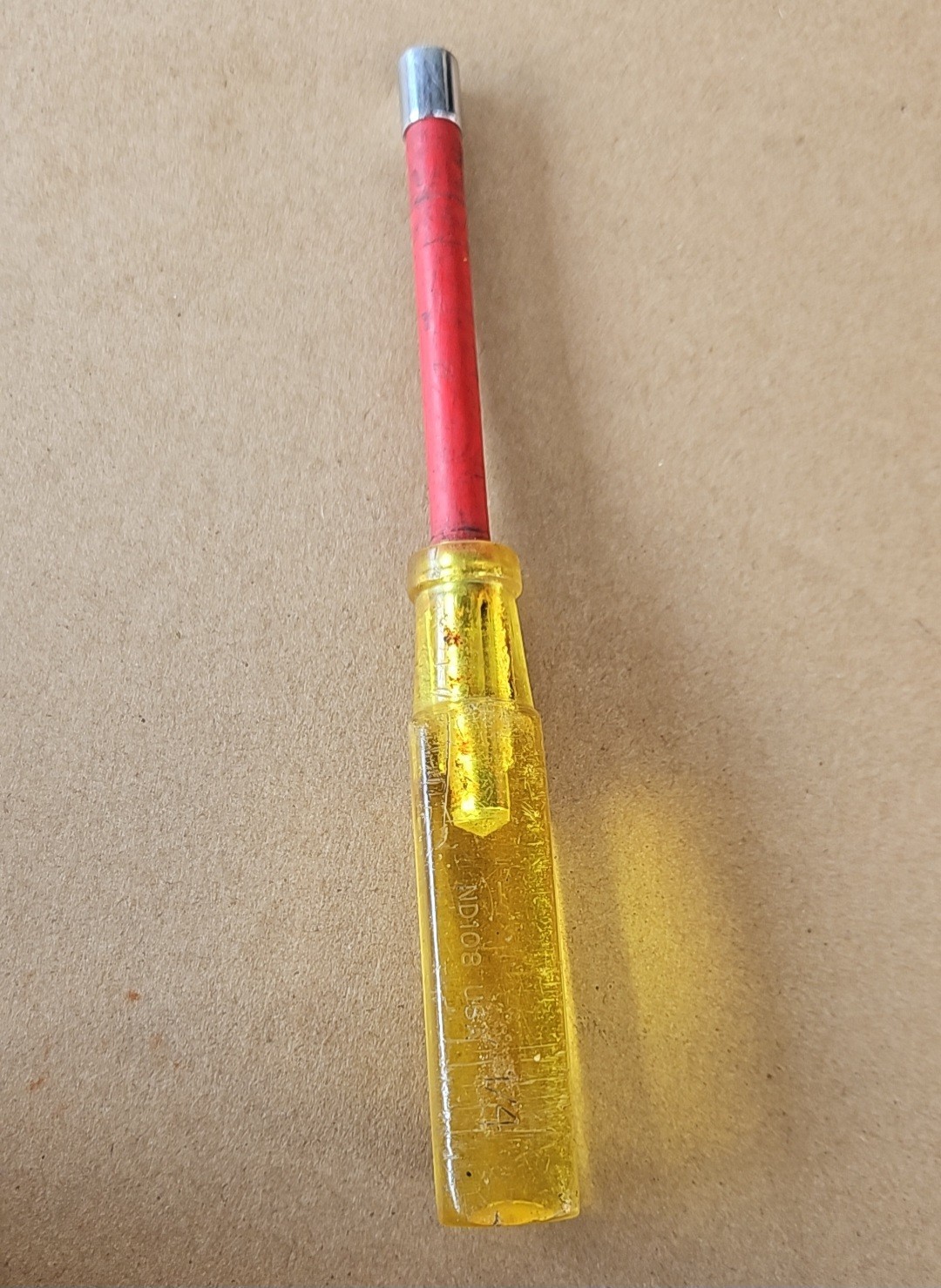 SNAP ON 1/4″ ND108 SAE NUT DRIVER CLEAR YELLOW HANDLE
