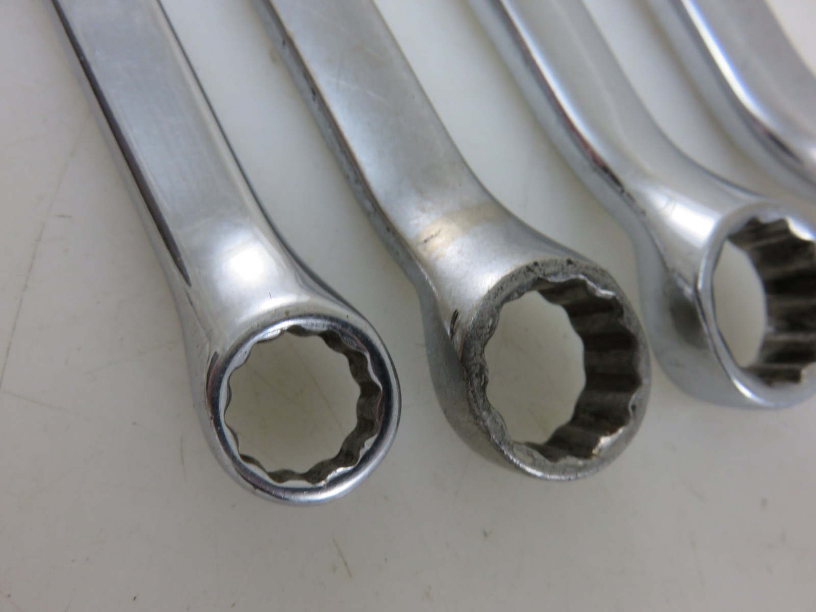 Snap-On XBM Series METRIC Offset Box End Wrench 4pc Set 10mm-15mm + 17mm x 19mm