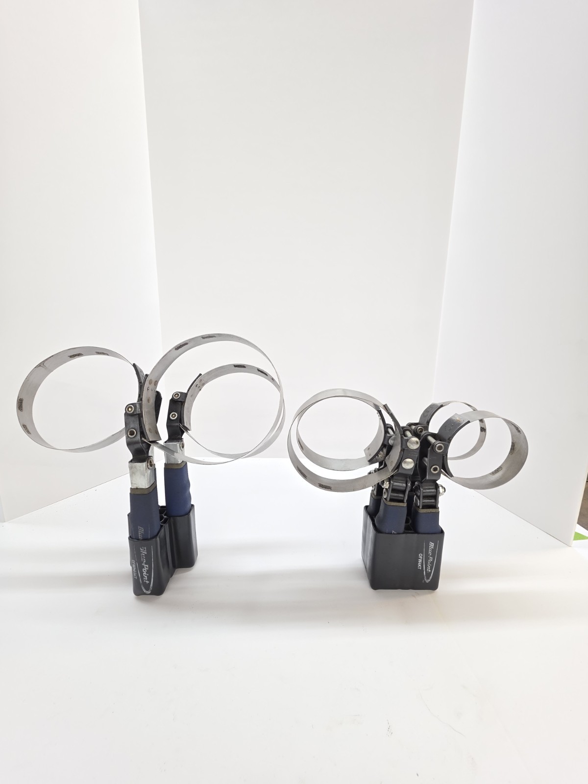 Blue Point OFW4KT And OFWHD3KT Oil Filter Wrench Set With Holders