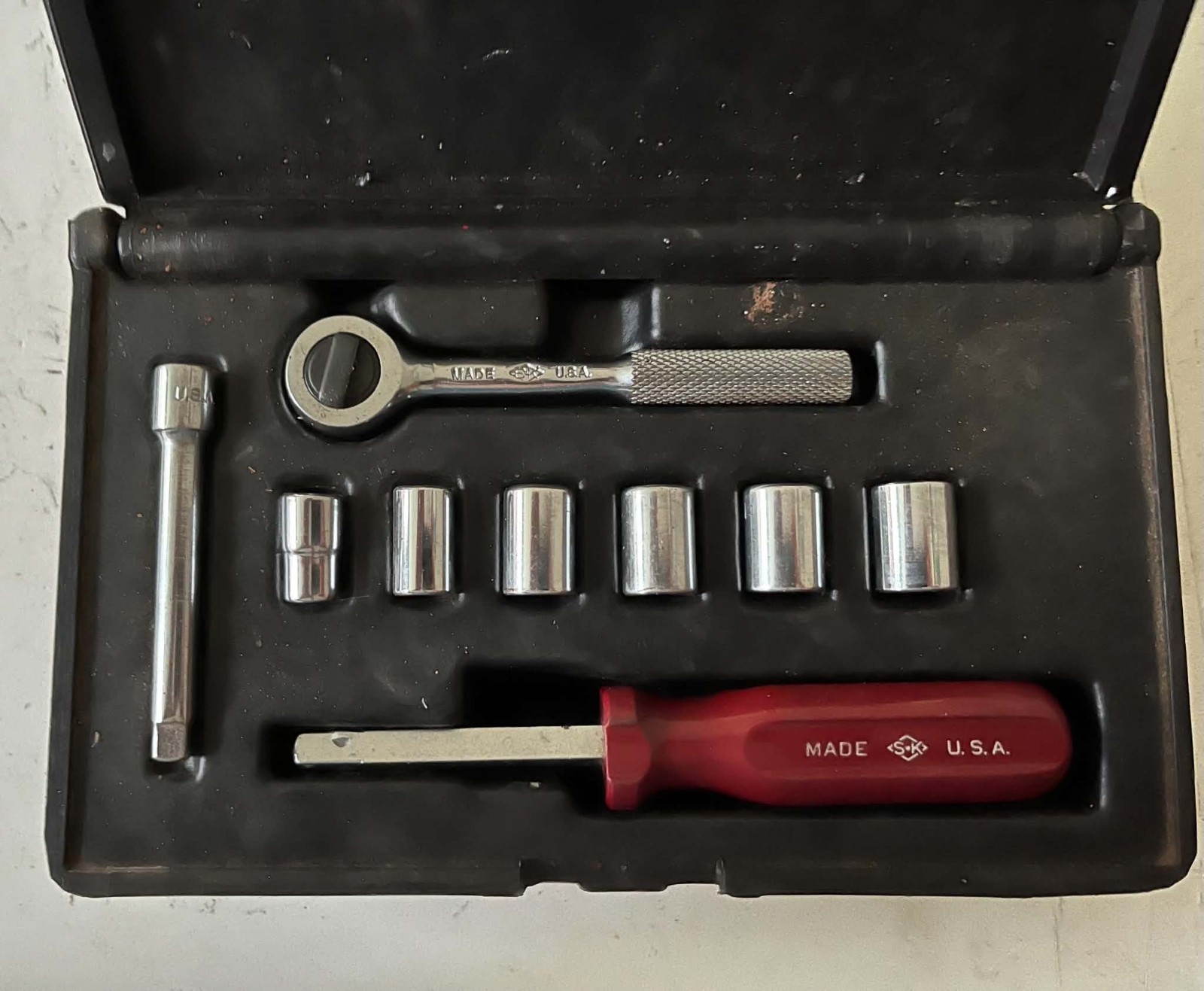 Rare SK Diamond Logo 1/4” Driver Ratchet Socket Set Rare Red Metric 7-12mm