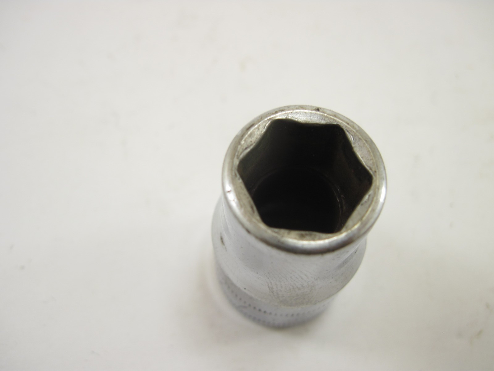 Snap On 1/2″ Drive 13mm Shallow 6pt Metric Socket TWM13A NICE