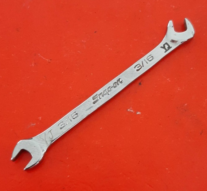 Snap-on Tools 3/16″ 15°/60° Offset Open-End Ignition Wrench DS1212A Engraved 105