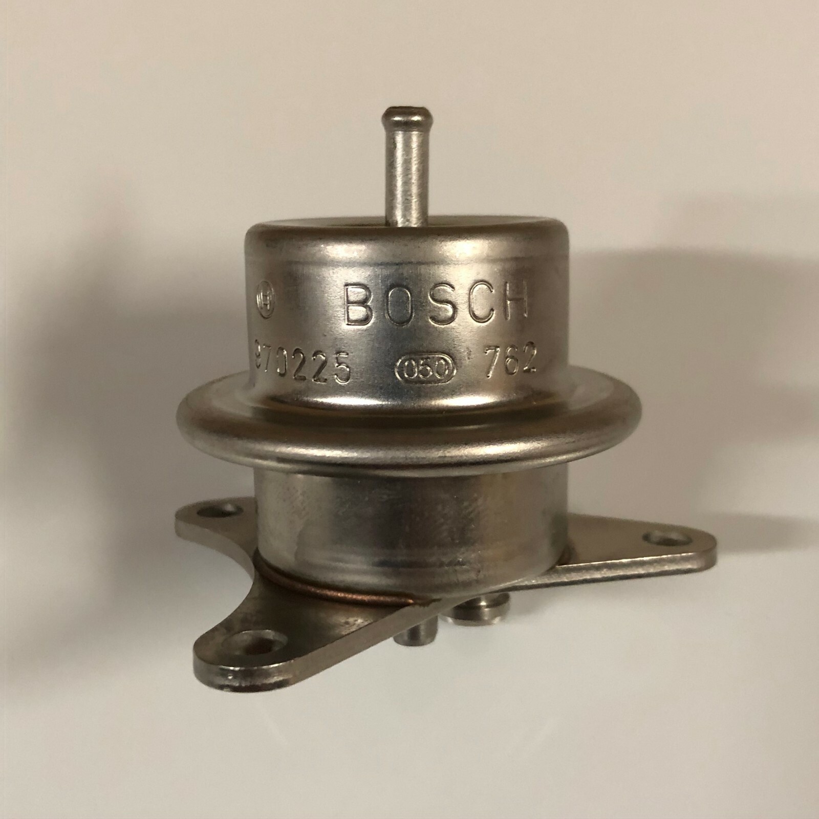 NOS Genuine OEM Ford F4TE-9C968-AA Fuel Pressure Regulator Kit ~ 4.9L ~ 2.3L