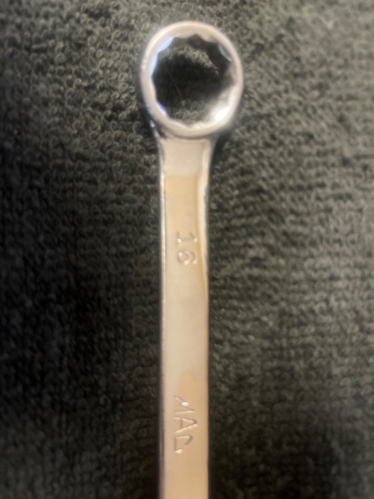 MAC TOOLS — 16MM WRENCH — M16CW