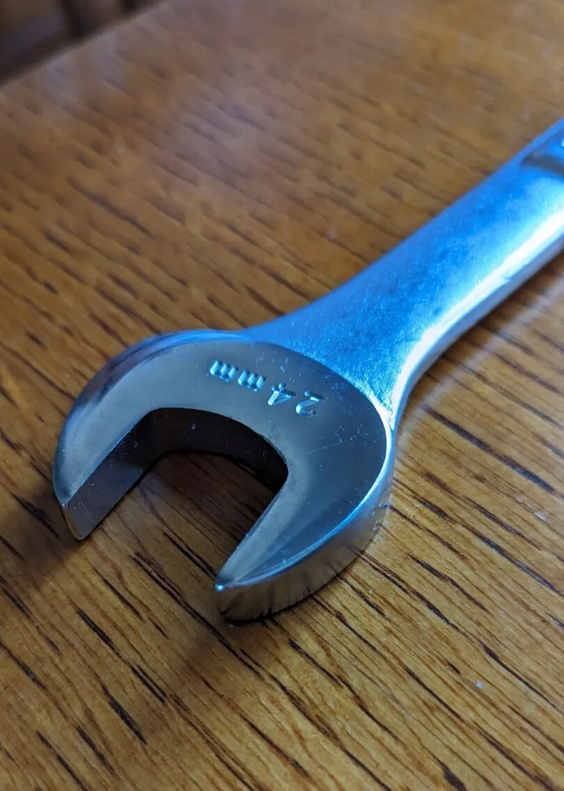 Craftsman 24mm 12 Point Metric Standard Combination Wrench 42923 NEW
