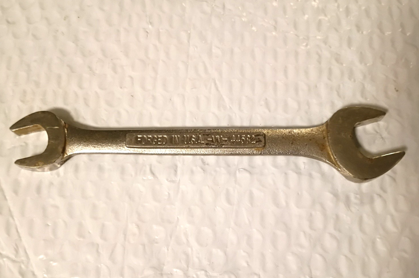 CRAFTSMAN TOOLS USA VV44582, 5/8″ x 3/4″ DBL. OPEN – END WRENCH, 7.75″ LONG.