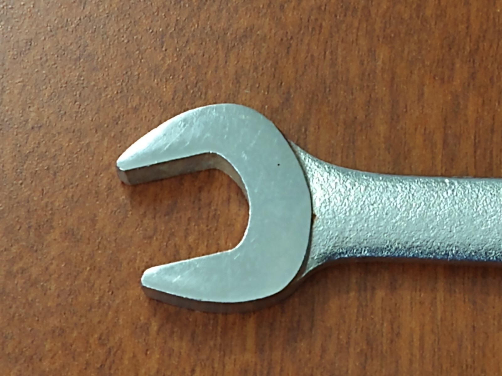 CRAFTSMAN VV44592, 9/16″ X 5/8″ OPEN – END WRENCH, 6.7″ LONG.