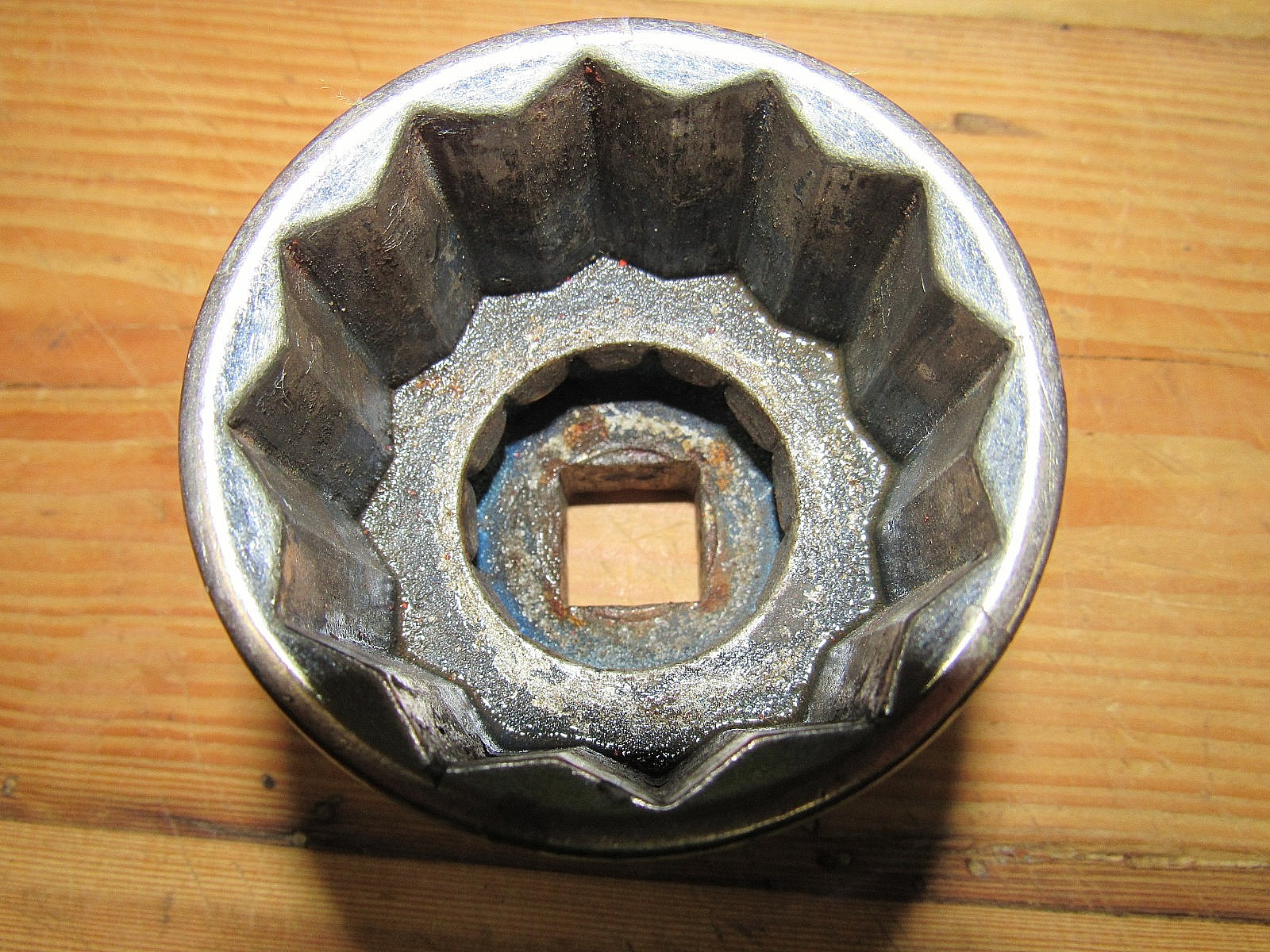 2-1/16″ Socket 12-point 3/4″ Drive ARMSTRONG #13-166 IN GOOD CONDITION