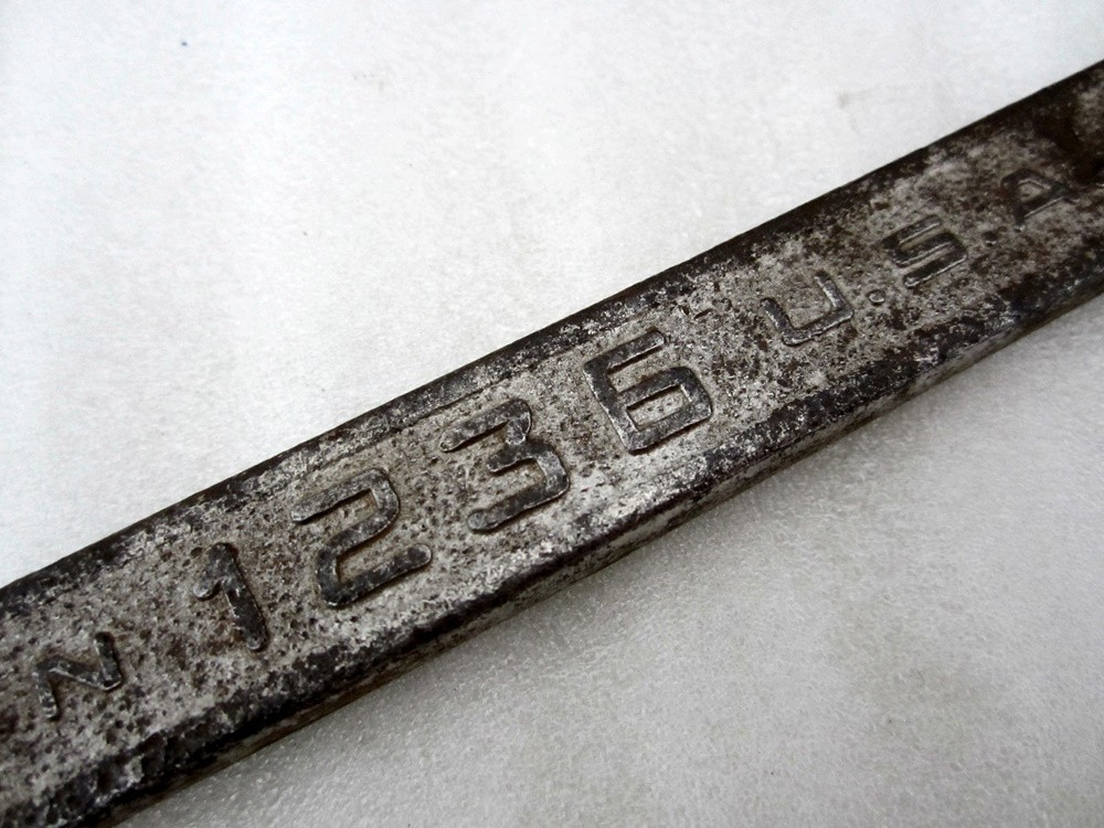 Vintage Plomb 1-1/8″ Combination Wrench 1236 Pebble USA