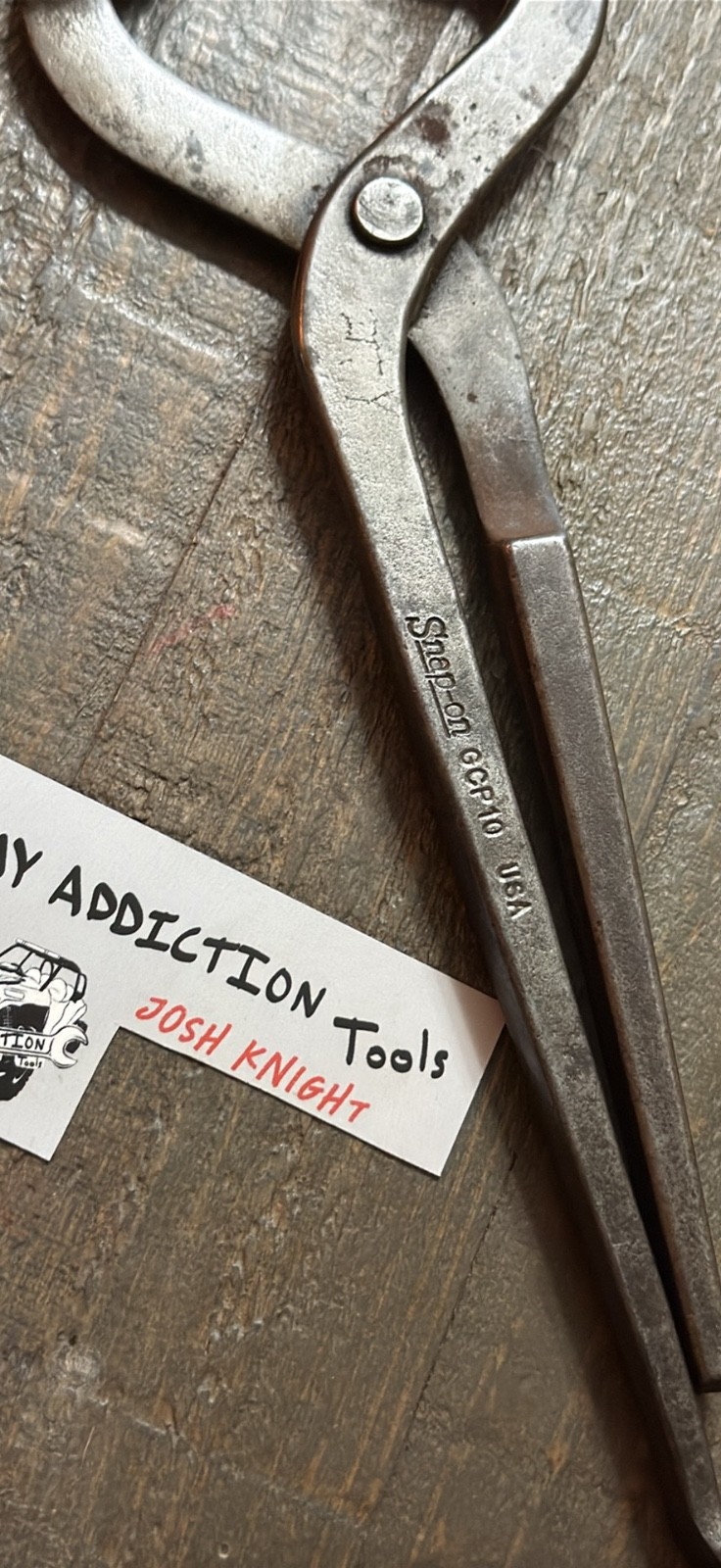 Snap-on GCP10 grease/dust cap removal pliers no owner markings works just as it