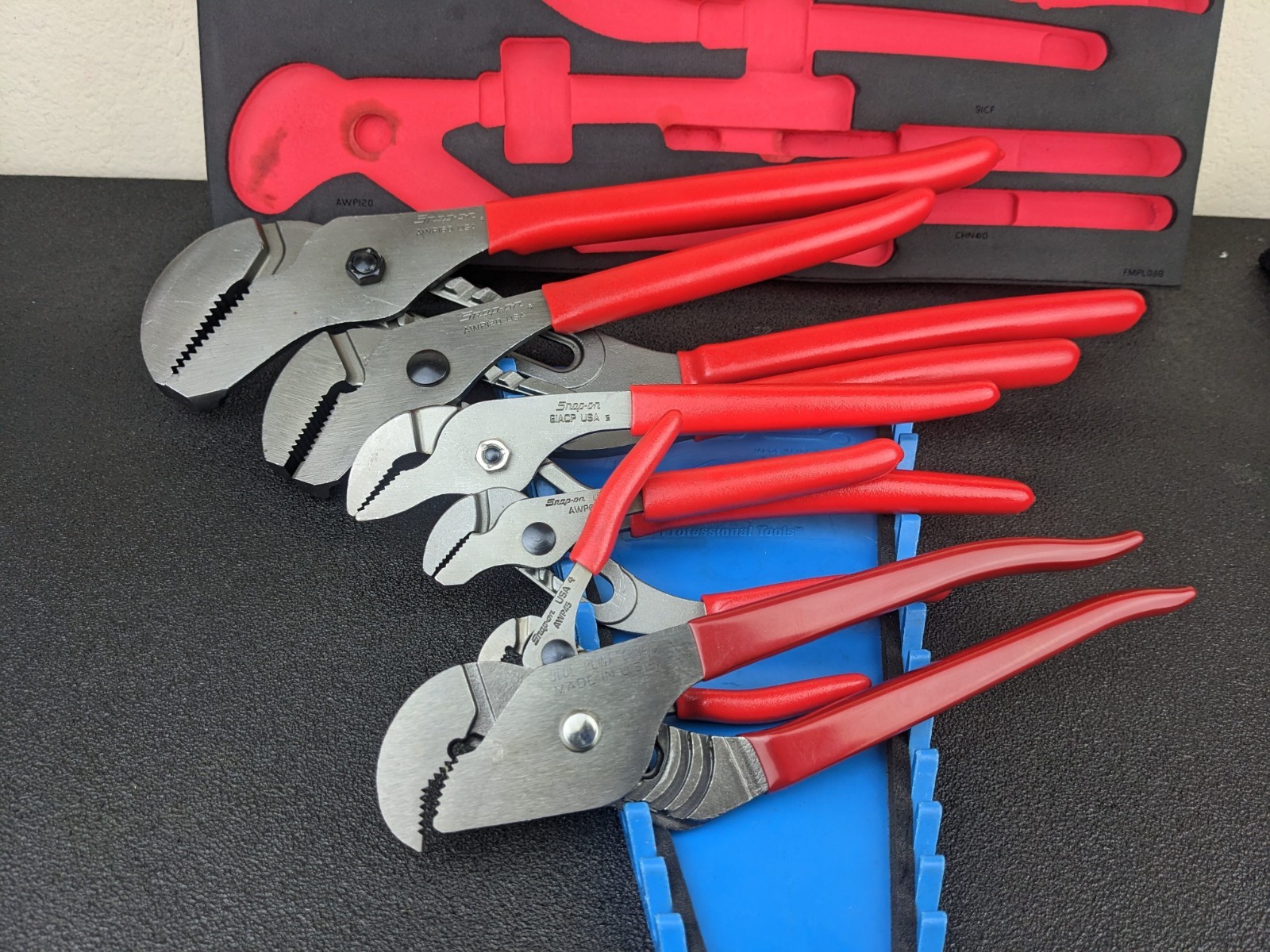 #bp054 Snap-on Tools USA NEW RED Adjustable Joint Pliers Foam Set PLAJ600FR
