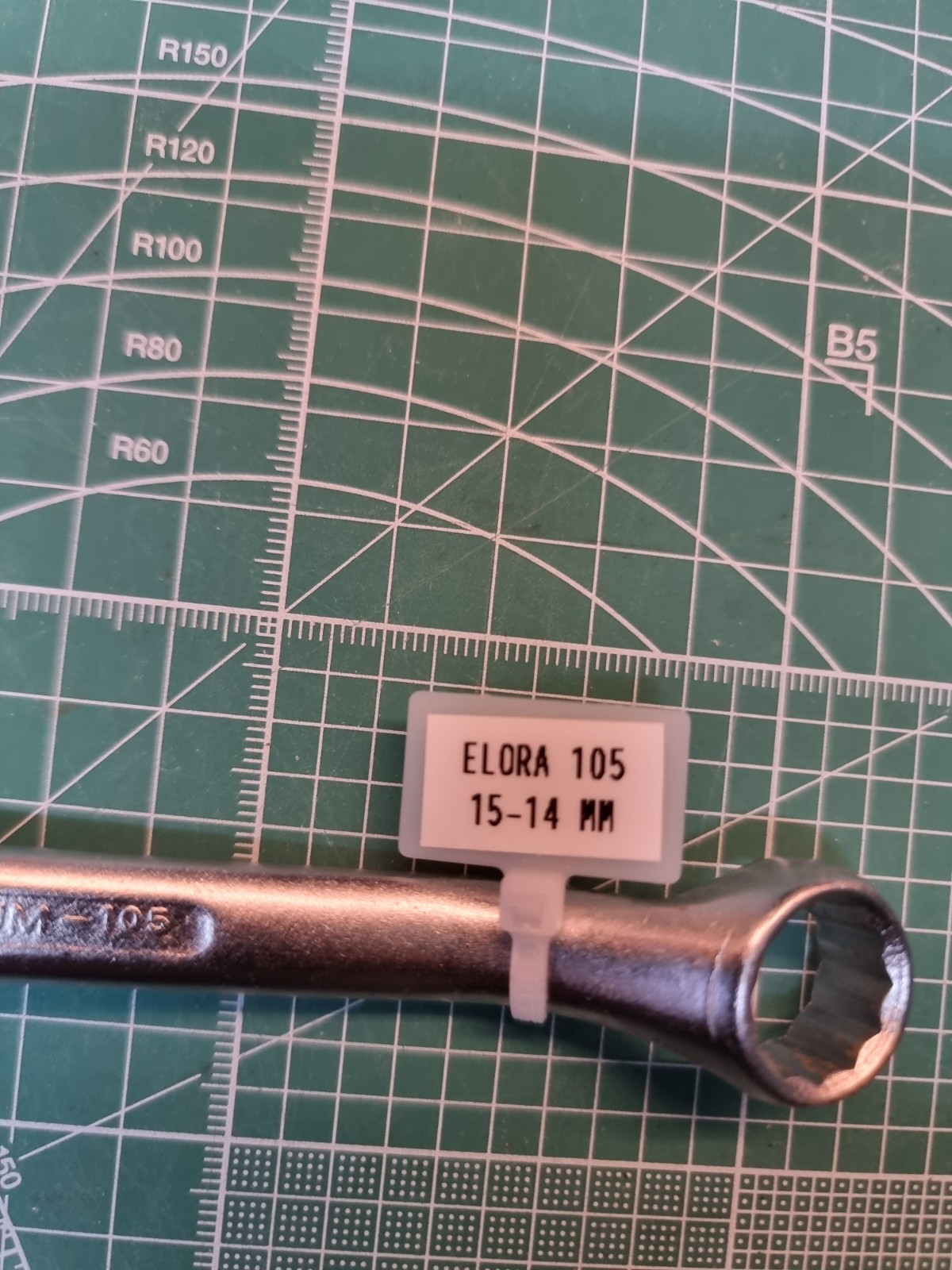 ELORA No105 series- 14mm x 15mm metric size – cranked ring Spanner