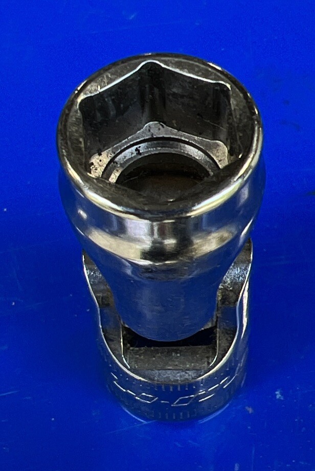 Snap On 3/8″ Drive 12mm Metric Shallow 6pt Swivel Socket FSUM12A USA NEW