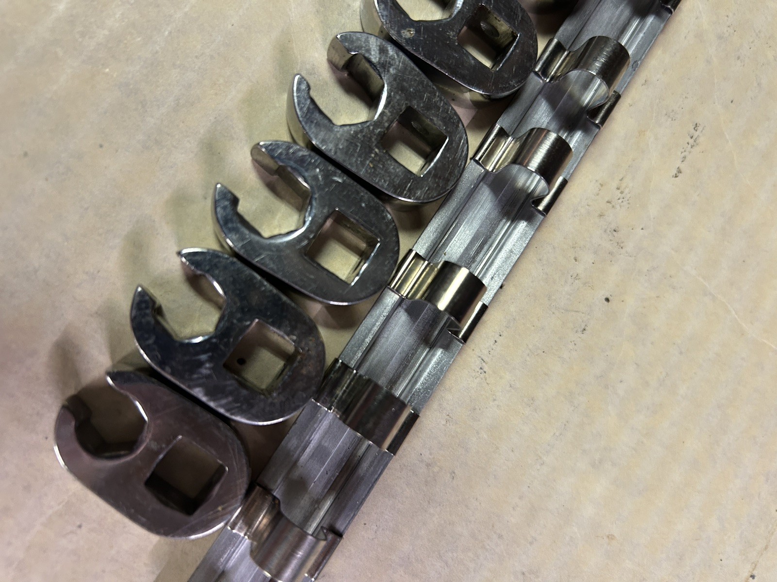 Snap On 8 pc 3/8″ Drive Metric Crowfoot Flare Nut Socket Set 9-18mm 210FRHMA