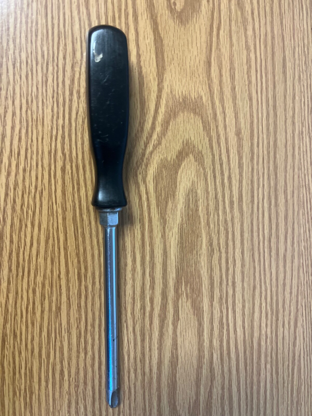 SNAP ON – SDDP64 – NO4 PHILLIPS BLACK HANDLE SCREWDRIVER – ITEM SDDP64#1D ****