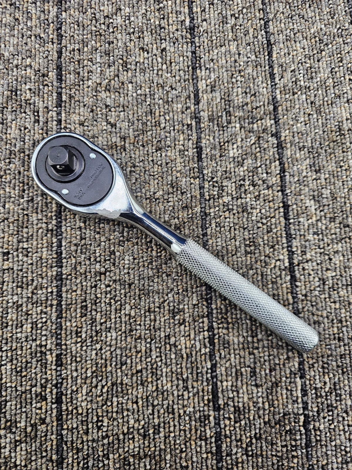 Proto 5249BL: 3/8″ Drive Classic Pear Head Ratchet, Classic 15-Degree Arc Swing