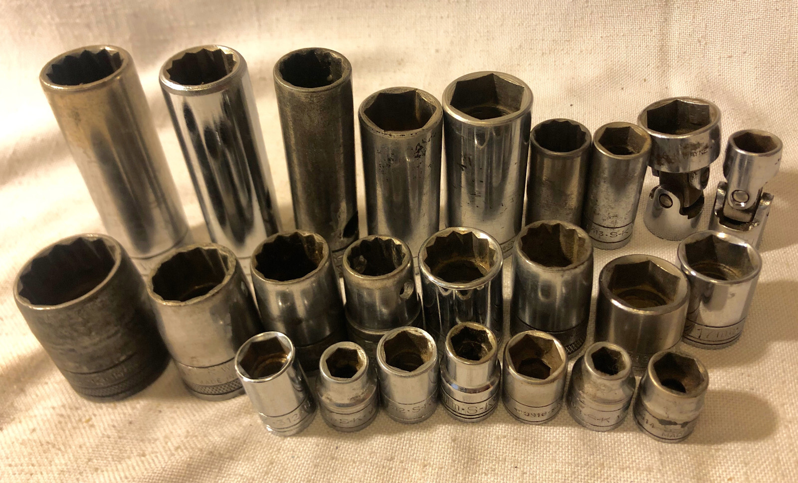 VTG S-K Tools 24pc 3/8″ &1/2″ dr socket Lot 1/2”-15/16” SAE & MM Short Deep Well